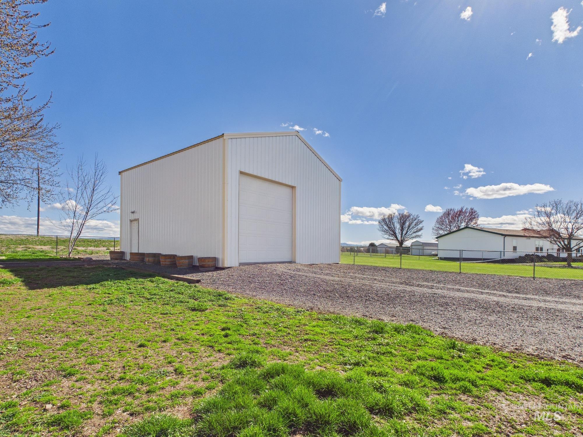 899 Eagles Pointe Blvd., Lewiston, Idaho 83501, 3 Bedrooms, 2 Bathrooms, Residential For Sale, Price $389,000, 98979849