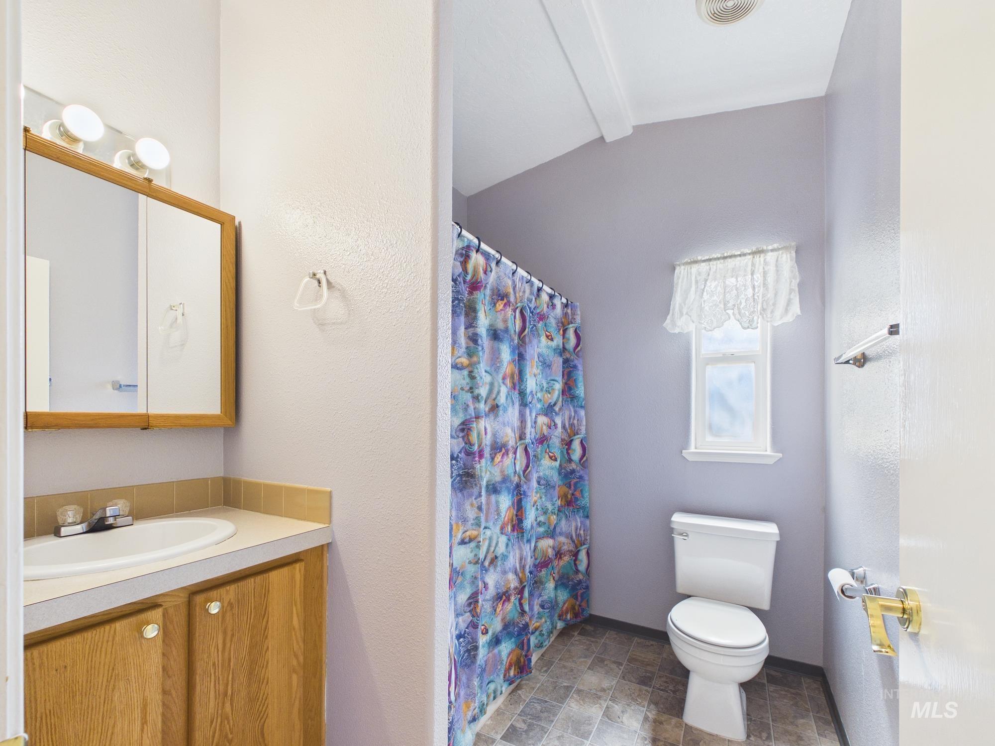 899 Eagles Pointe Blvd., Lewiston, Idaho 83501, 3 Bedrooms, 2 Bathrooms, Residential For Sale, Price $389,000, 98979849