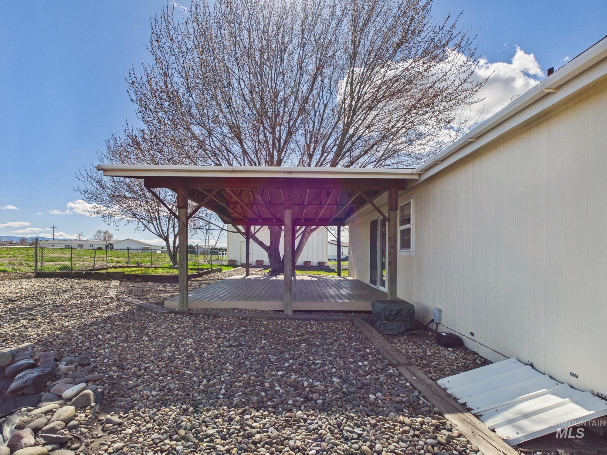 899 Eagles Pointe Blvd., Lewiston, Idaho 83501, 3 Bedrooms, 2 Bathrooms, Residential For Sale, Price $389,000, 98979849