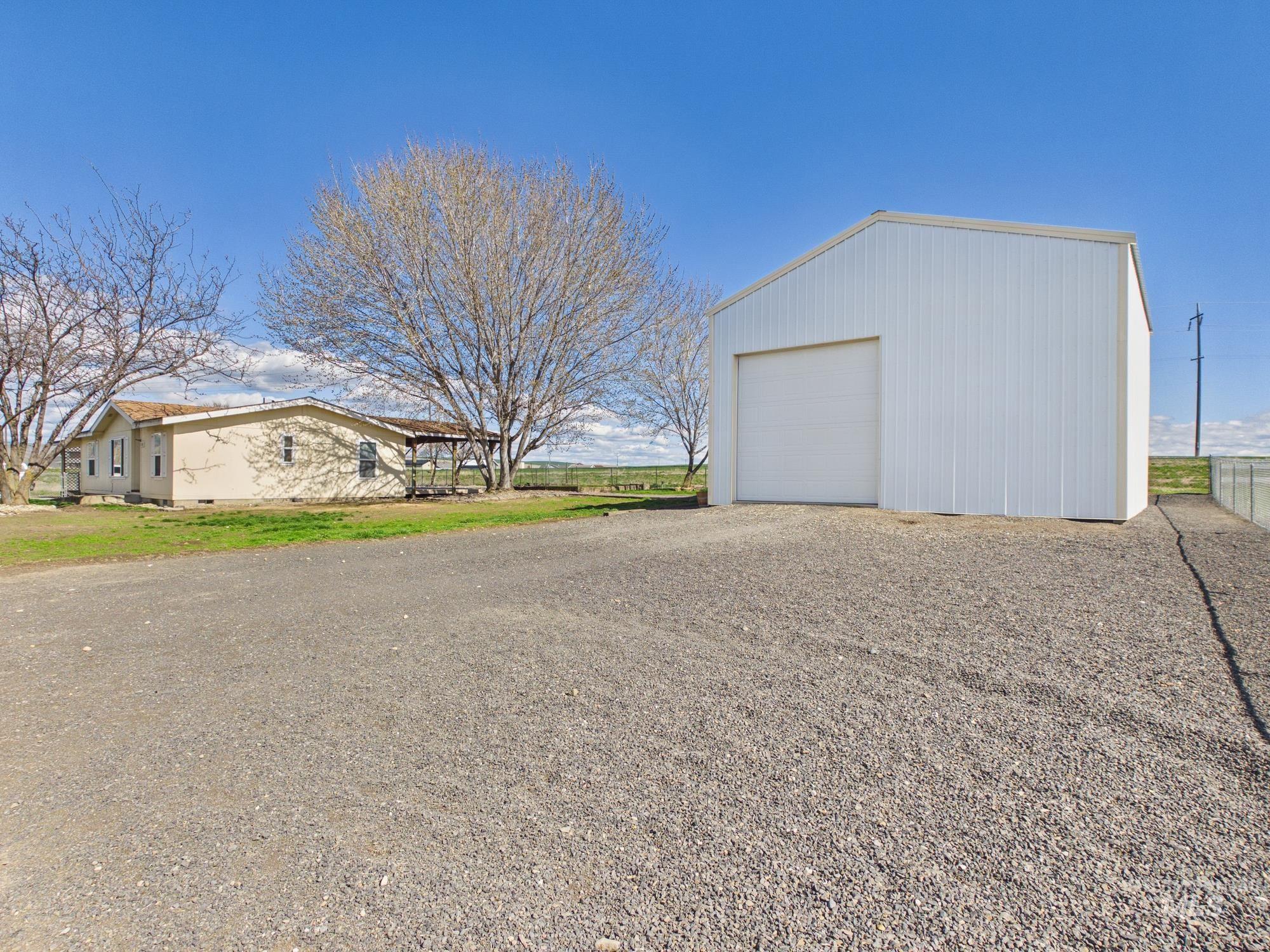 899 Eagles Pointe Blvd., Lewiston, Idaho 83501, 3 Bedrooms, 2 Bathrooms, Residential For Sale, Price $389,000, 98979849