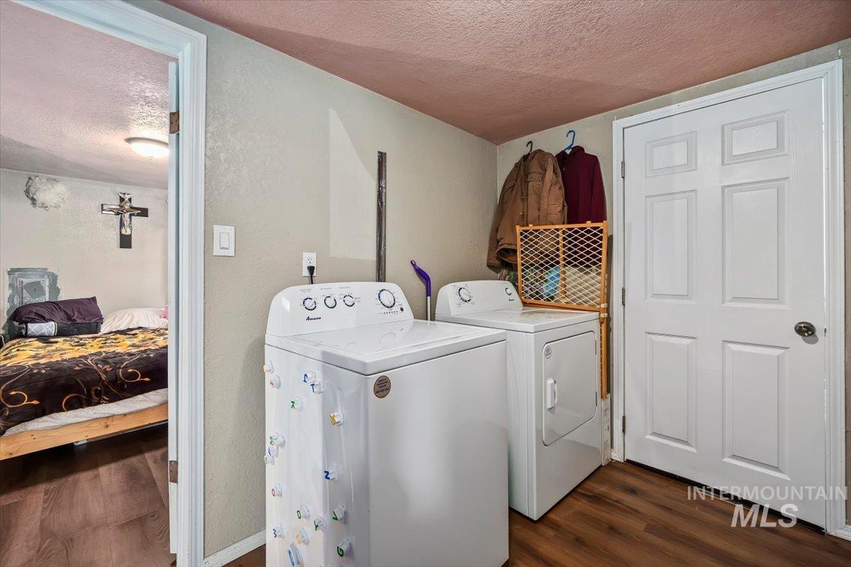 304 E 5th, Jerome, Idaho 83338, 3 Bedrooms, 1 Bathroom, Residential For Sale, Price $245,900, 98979852