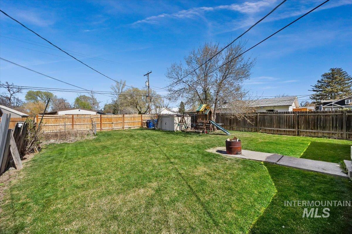 304 E 5th, Jerome, Idaho 83338, 3 Bedrooms, 1 Bathroom, Residential For Sale, Price $245,900, 98979852