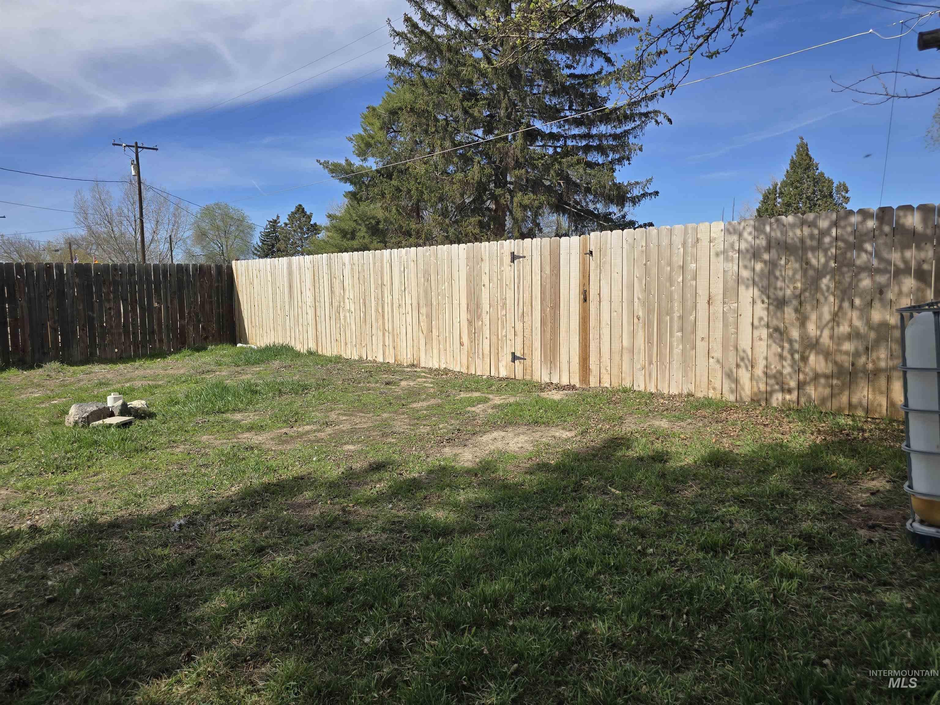 516 W Avenue C, Jerome, Idaho 83338-2510, 2 Bedrooms, 1 Bathroom, Residential For Sale, Price $214,900, 98979854