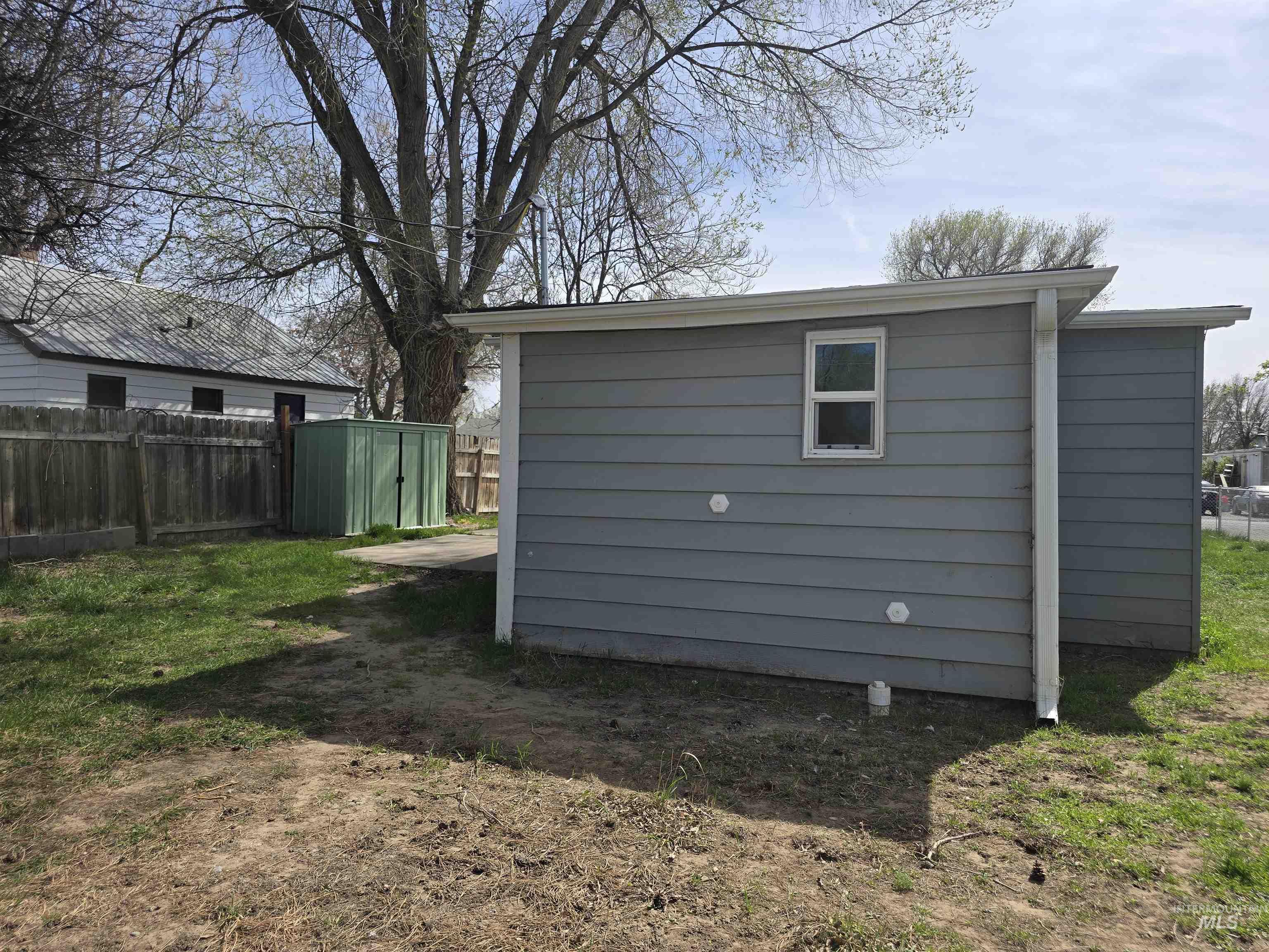 516 W Avenue C, Jerome, Idaho 83338-2510, 2 Bedrooms, 1 Bathroom, Residential For Sale, Price $214,900, 98979854