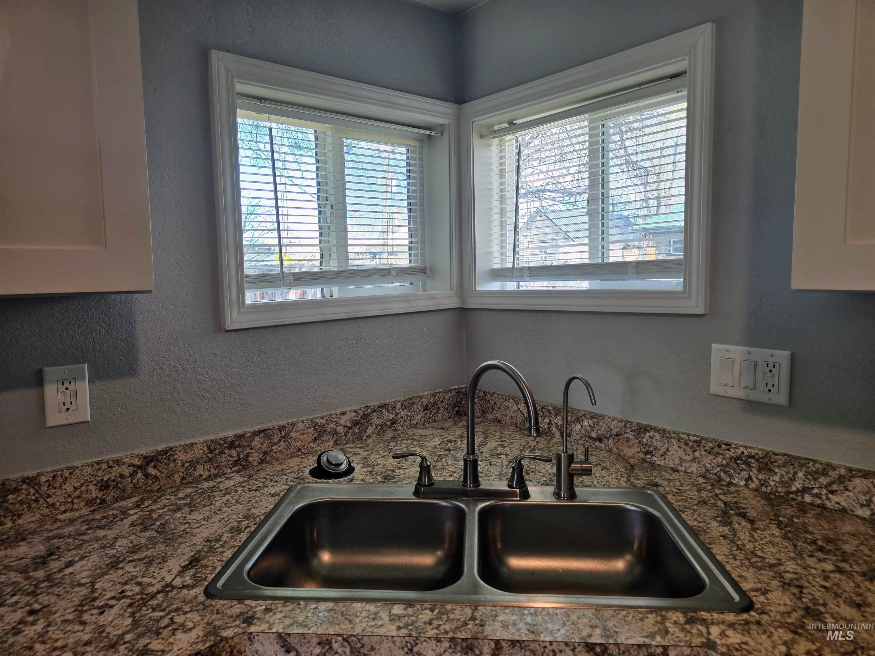 516 W Avenue C, Jerome, Idaho 83338-2510, 2 Bedrooms, 1 Bathroom, Residential For Sale, Price $214,900, 98979854