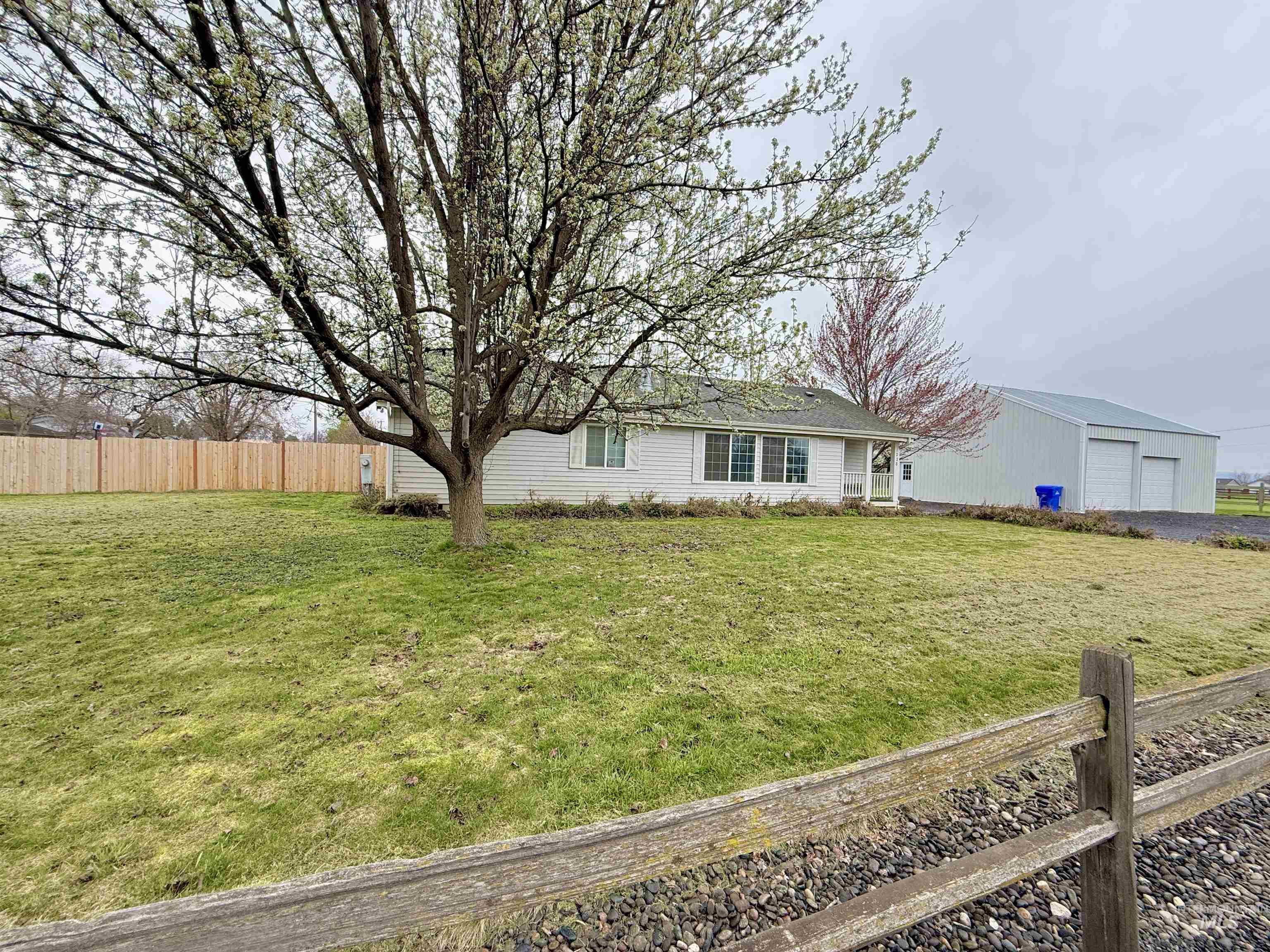 1228 Powers Ave, Lewiston, Idaho 83501, 3 Bedrooms, 2 Bathrooms, Residential For Sale, Price $399,500,MLS 98979858
