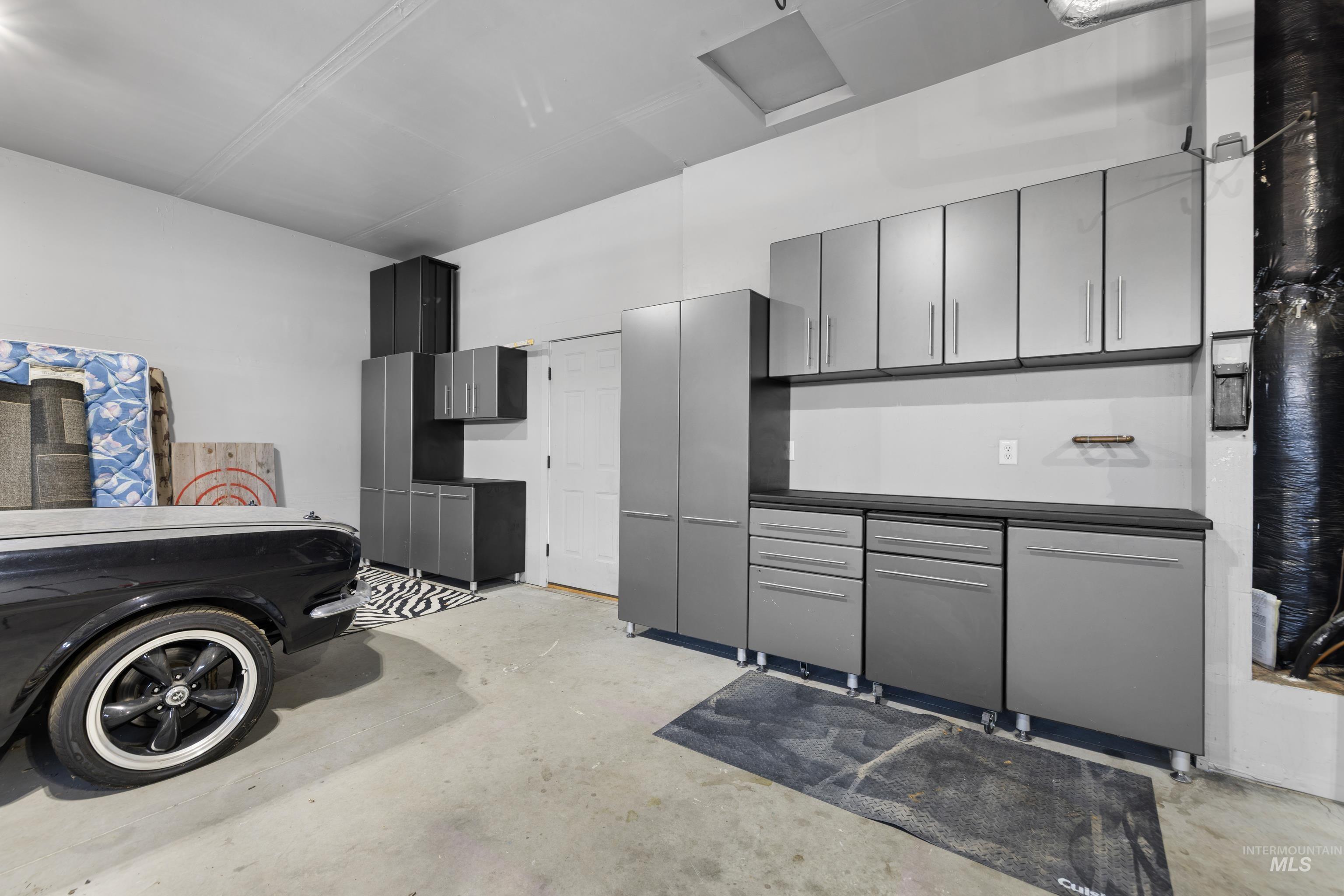 12805 W Berghan St, Boise, Idaho 83709, 3 Bedrooms, 3 Bathrooms, Residential For Sale, Price $629,900,MLS 98979860