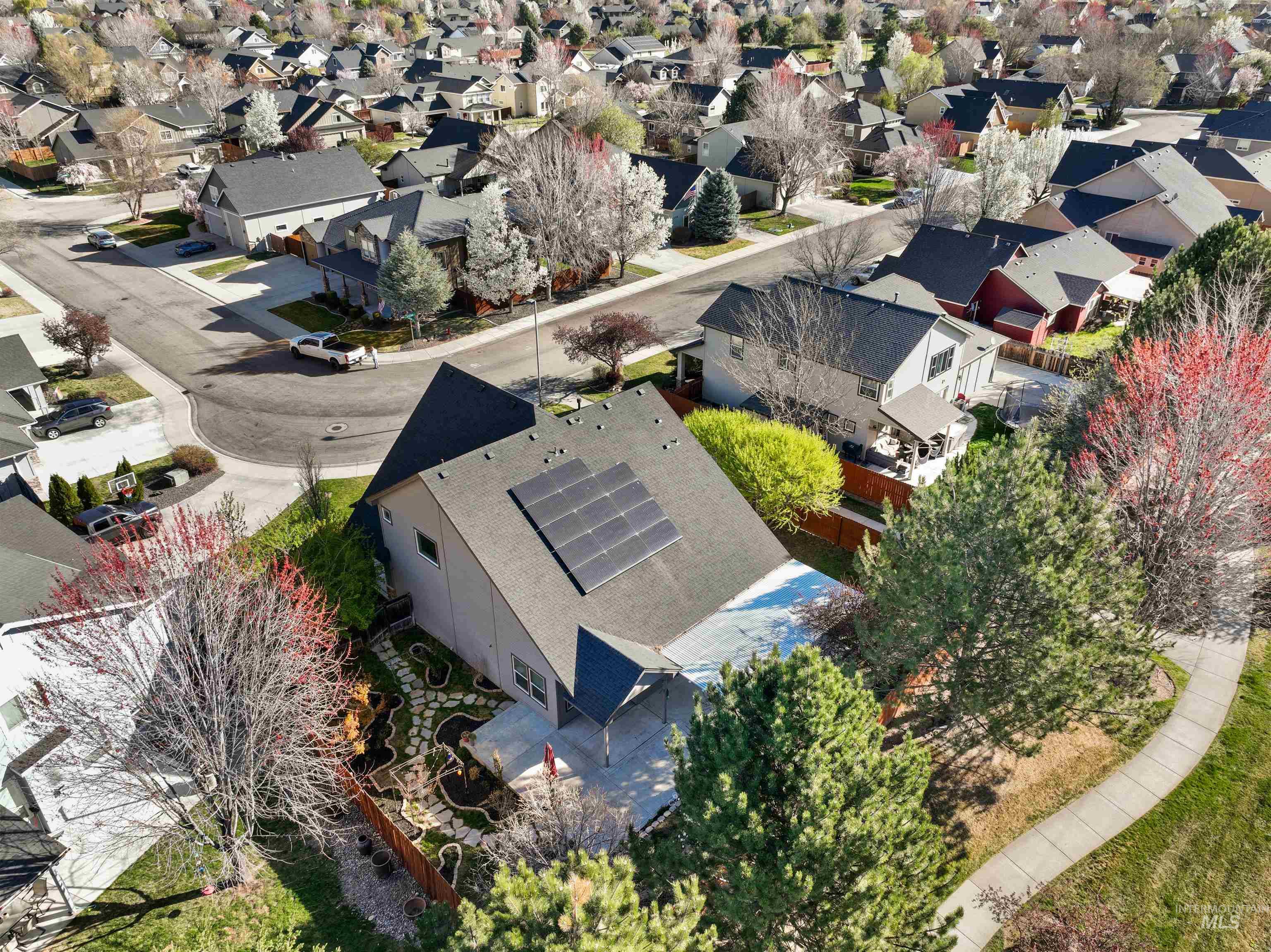 12805 W Berghan St, Boise, Idaho 83709, 3 Bedrooms, 3 Bathrooms, Residential For Sale, Price $629,900,MLS 98979860