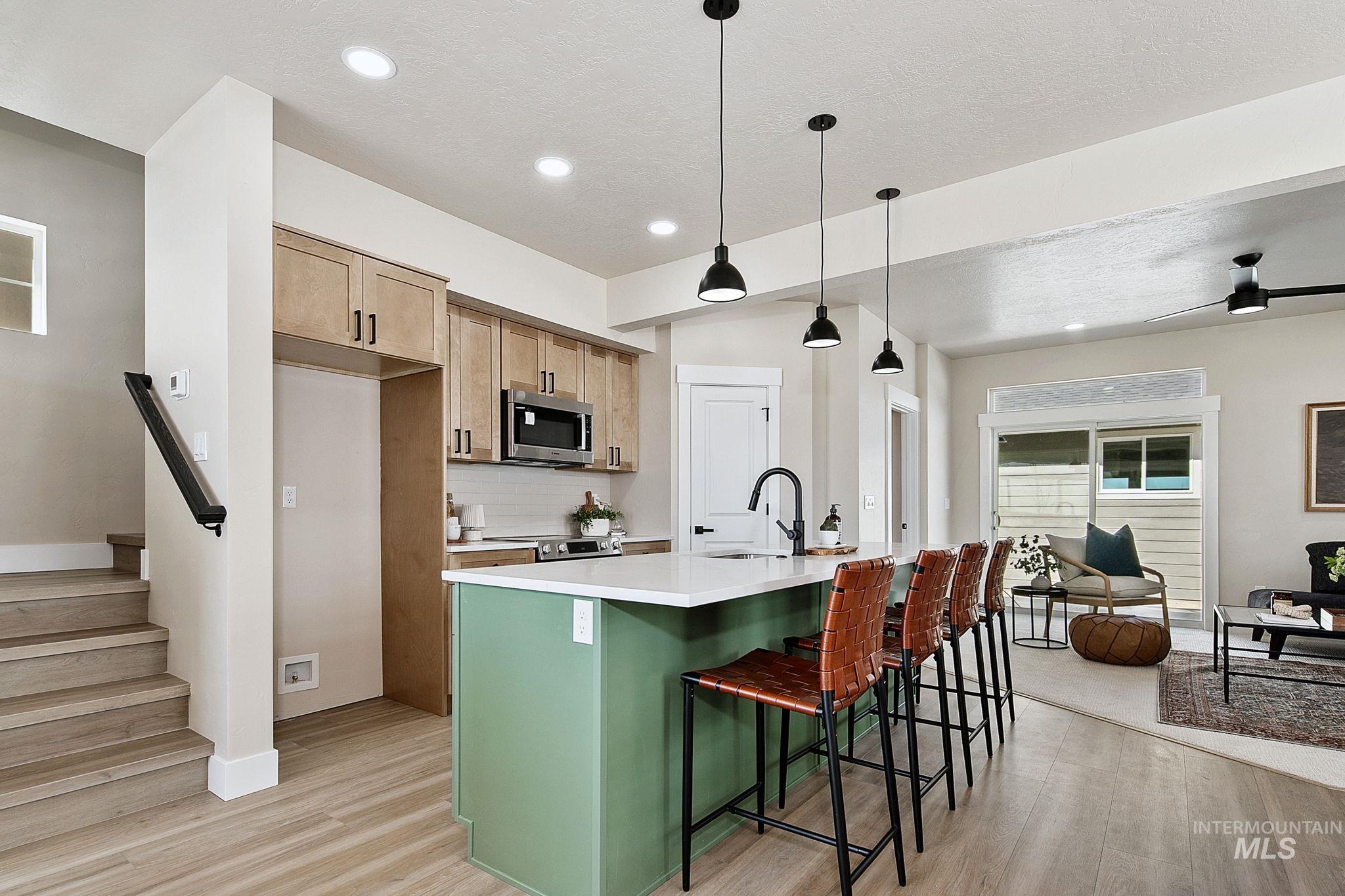 340 E Mayfield Springs Blvd, Mayfield, Idaho 83761, 3 Bedrooms, 2.5 Bathrooms, Residential For Sale, Price $450,000,MLS 98979862