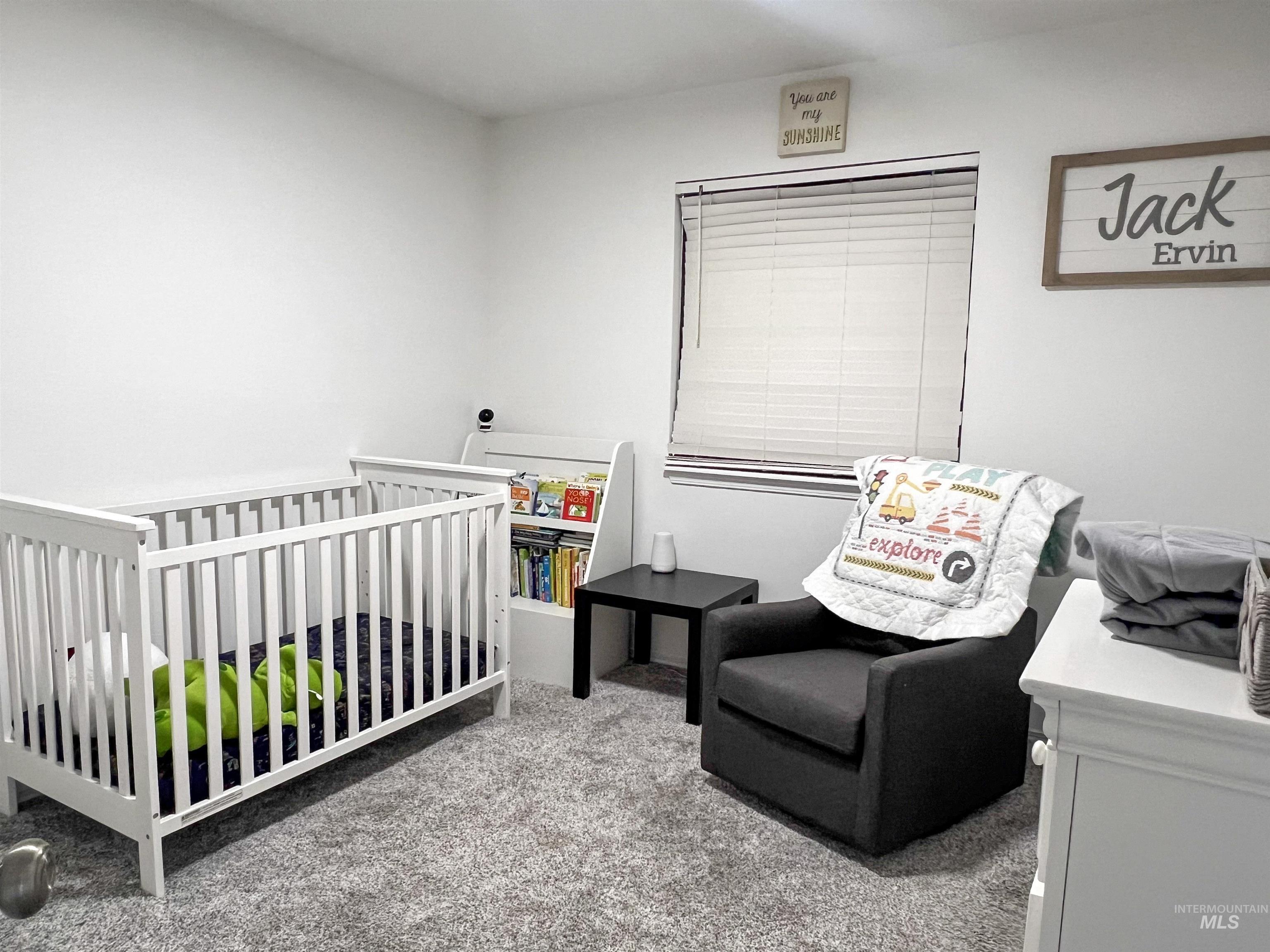 1050 N Haven Cove Ave., Meridian, Idaho 83642, 3 Bedrooms, 2.5 Bathrooms, Residential For Sale, Price $440,000,MLS 98979863