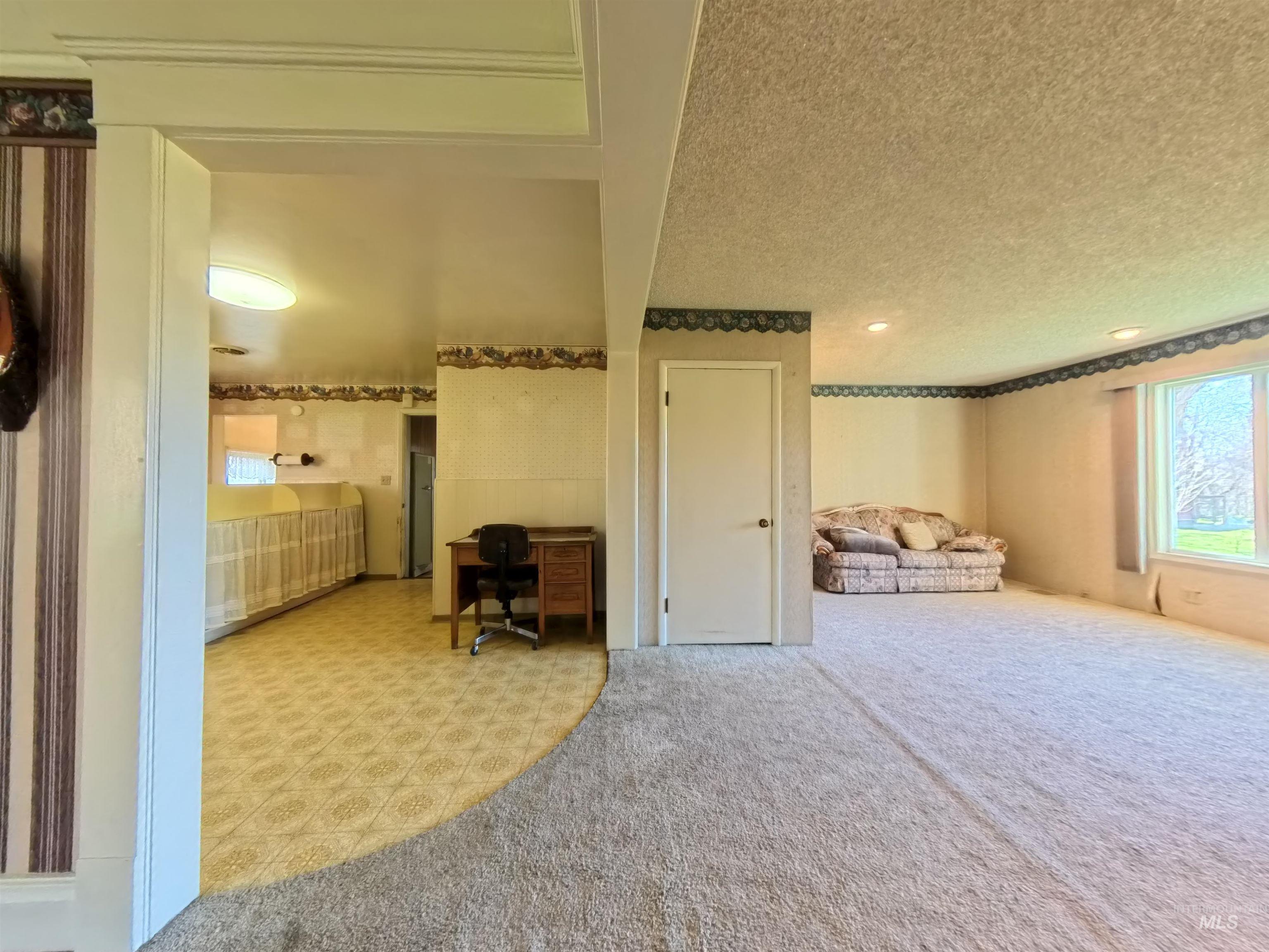 1783 W Highway 12, Pomeroy, Washington 99347, 5 Bedrooms, 2 Bathrooms, Residential For Sale, Price $419,900,MLS 98979866