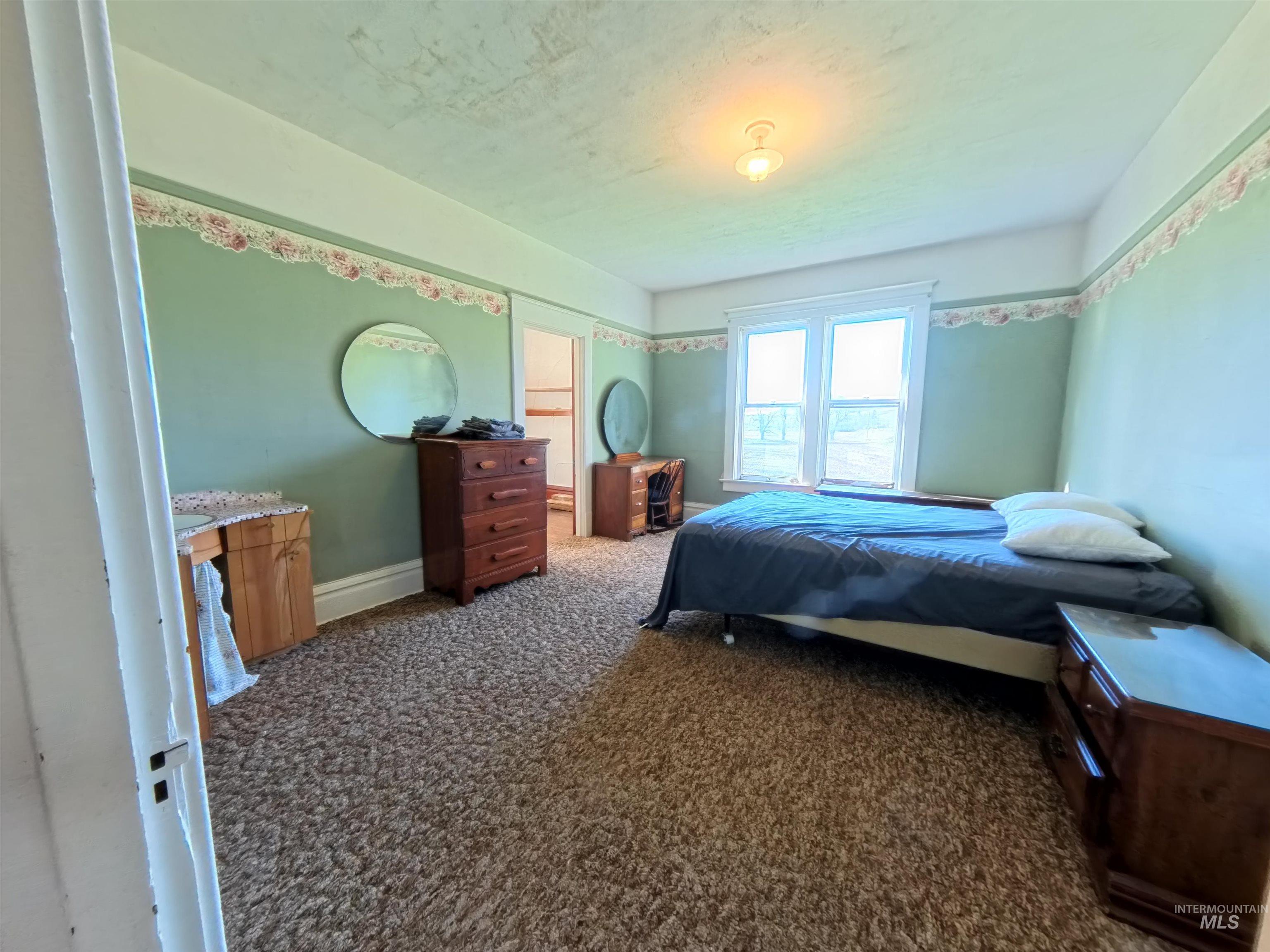 1783 W Highway 12, Pomeroy, Washington 99347, 5 Bedrooms, 2 Bathrooms, Residential For Sale, Price $419,900,MLS 98979866