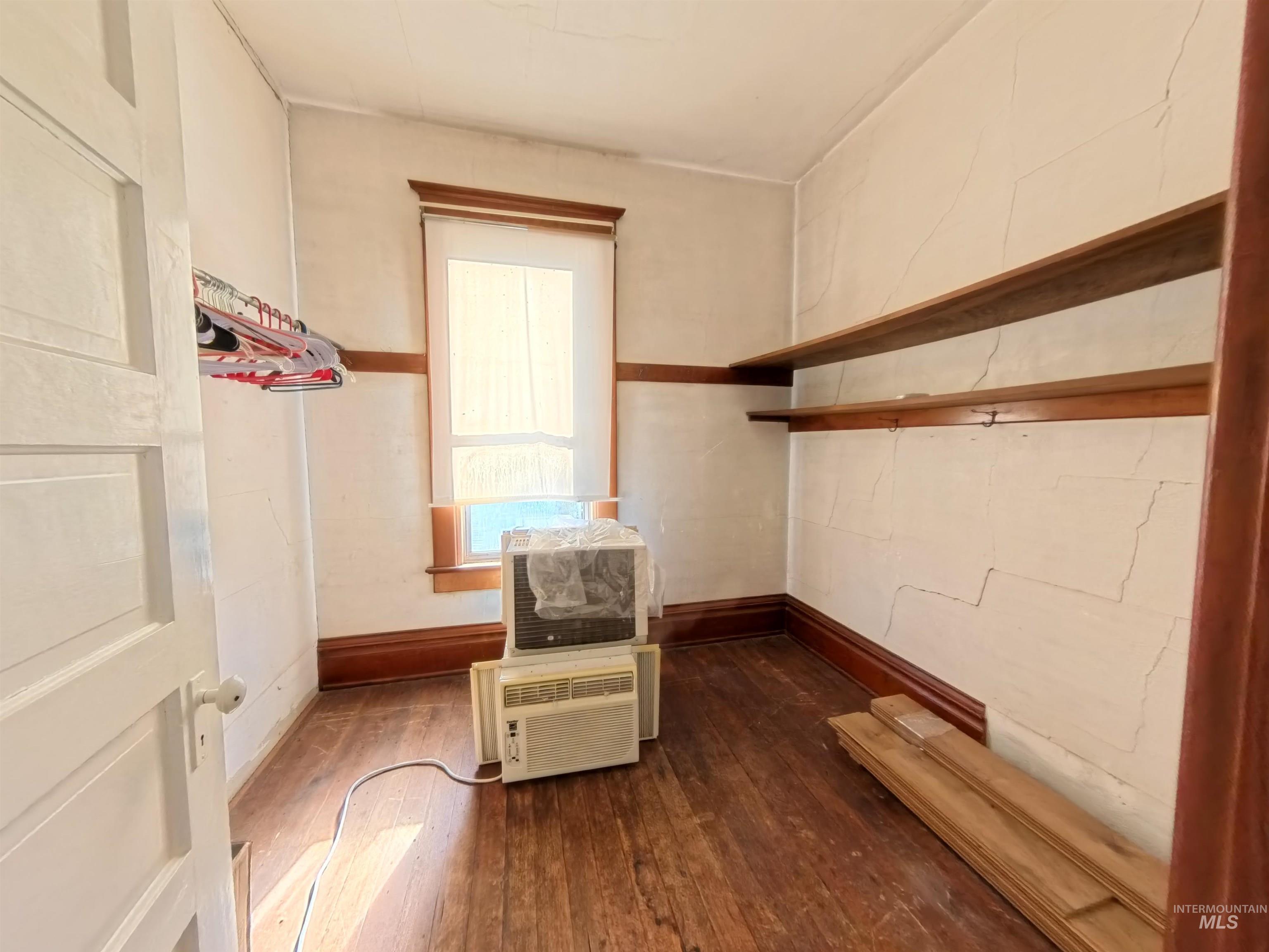 1783 W Highway 12, Pomeroy, Washington 99347, 5 Bedrooms, 2 Bathrooms, Residential For Sale, Price $419,900,MLS 98979866