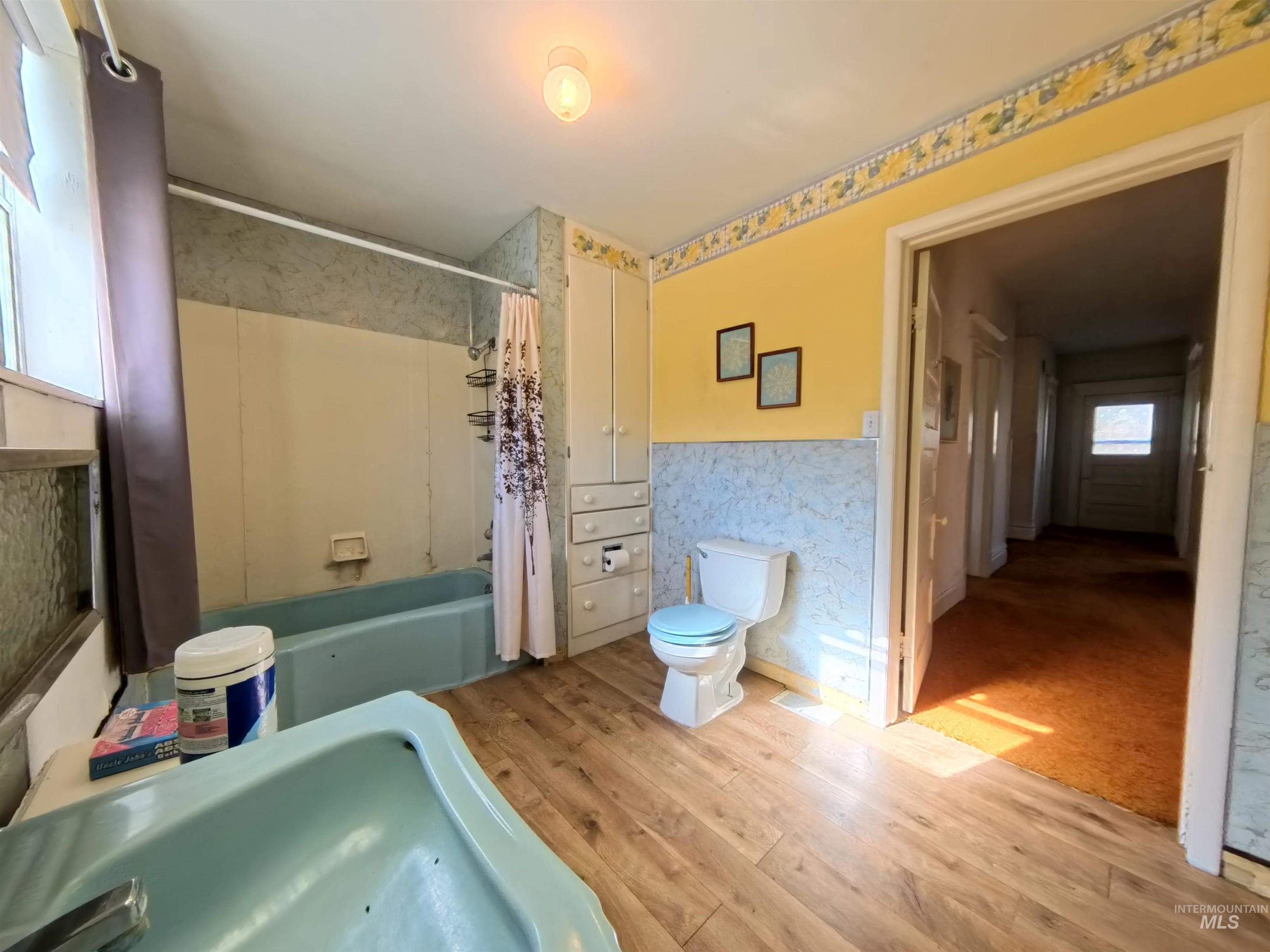 1783 W Highway 12, Pomeroy, Washington 99347, 5 Bedrooms, 2 Bathrooms, Residential For Sale, Price $419,900,MLS 98979866