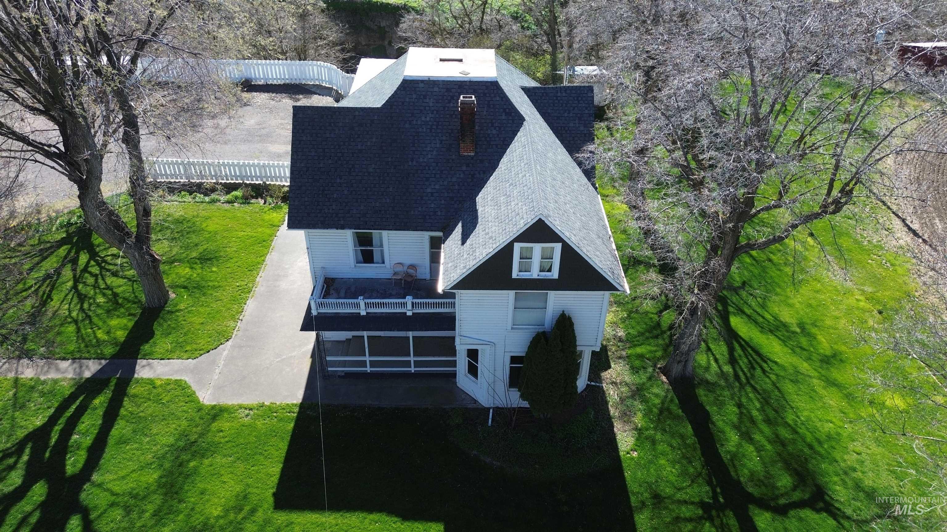 1783 W Highway 12, Pomeroy, Washington 99347, 5 Bedrooms, 2 Bathrooms, Residential For Sale, Price $419,900,MLS 98979866