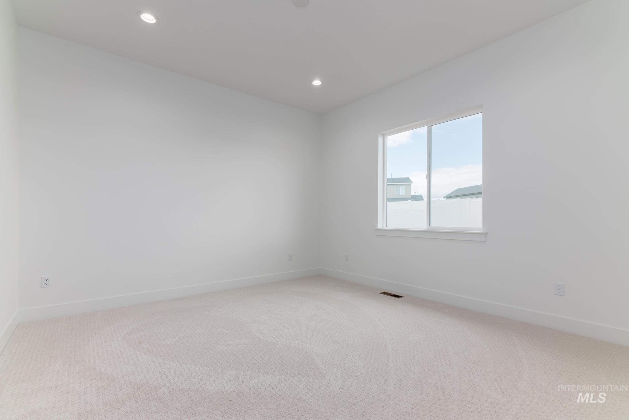 8501 S Country Wind Ave, Meridian, Idaho 83642, 4 Bedrooms, 3 Bathrooms, Residential For Sale, Price $649,000,MLS 98979871