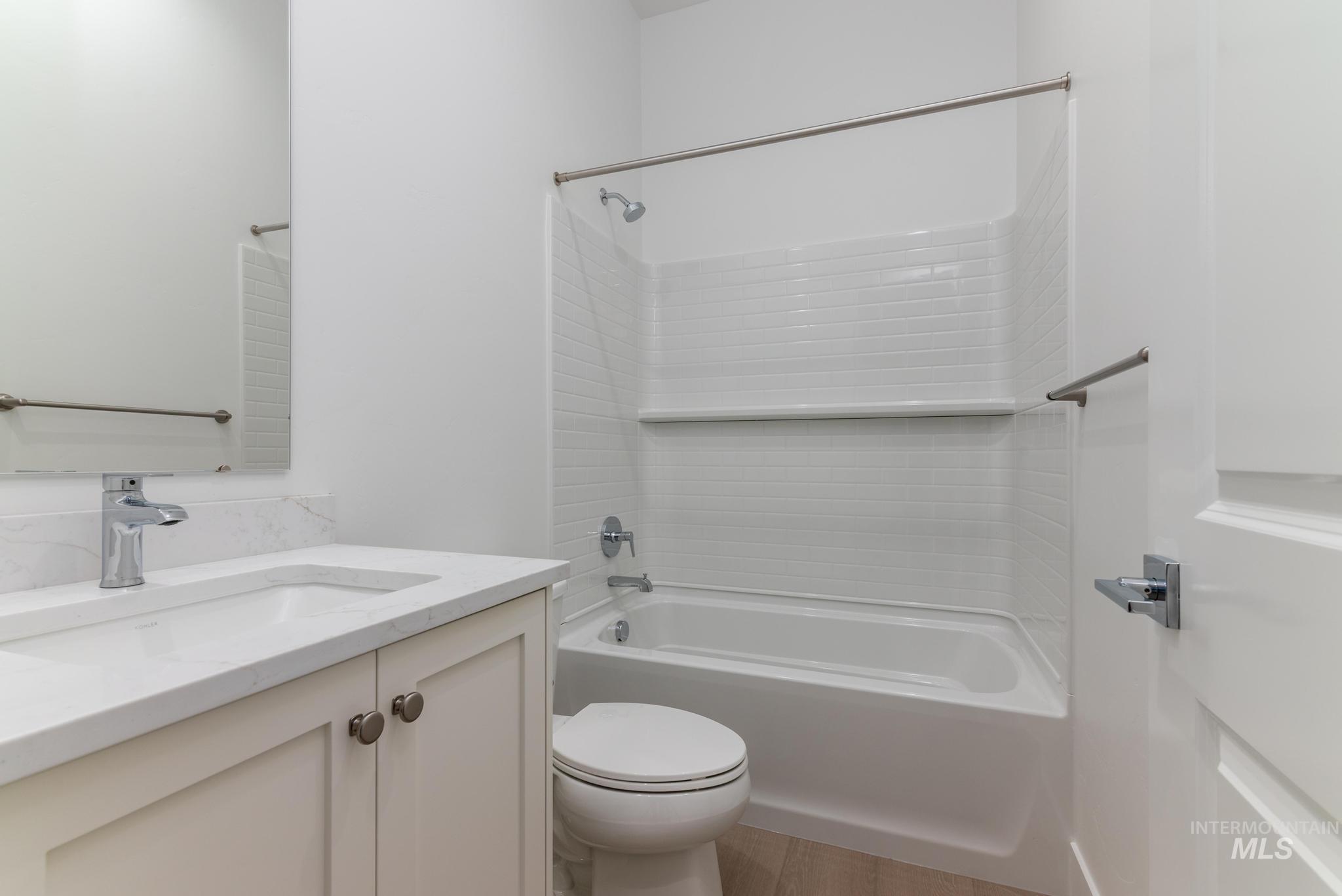 8501 S Country Wind Ave, Meridian, Idaho 83642, 4 Bedrooms, 3 Bathrooms, Residential For Sale, Price $649,000,MLS 98979871