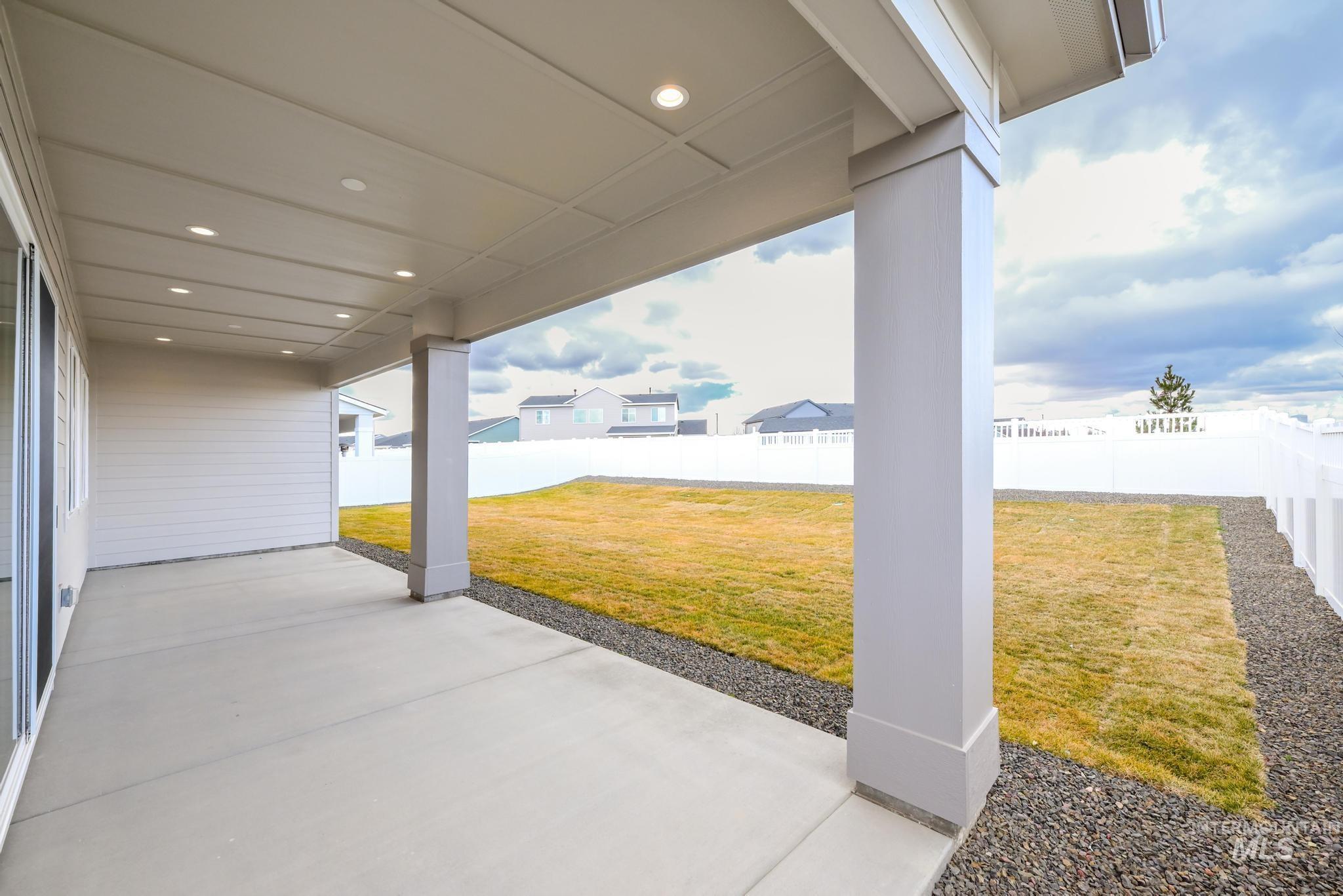 8501 S Country Wind Ave, Meridian, Idaho 83642, 4 Bedrooms, 3 Bathrooms, Residential For Sale, Price $649,000, 98979871