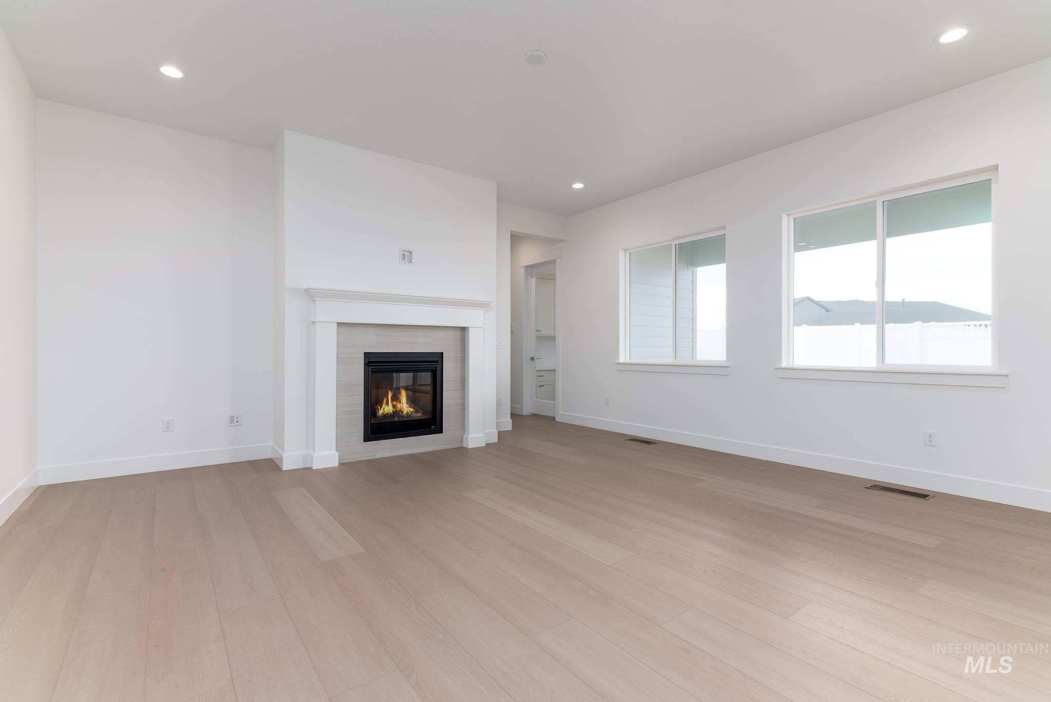 8501 S Country Wind Ave, Meridian, Idaho 83642, 4 Bedrooms, 3 Bathrooms, Residential For Sale, Price $649,000,MLS 98979871