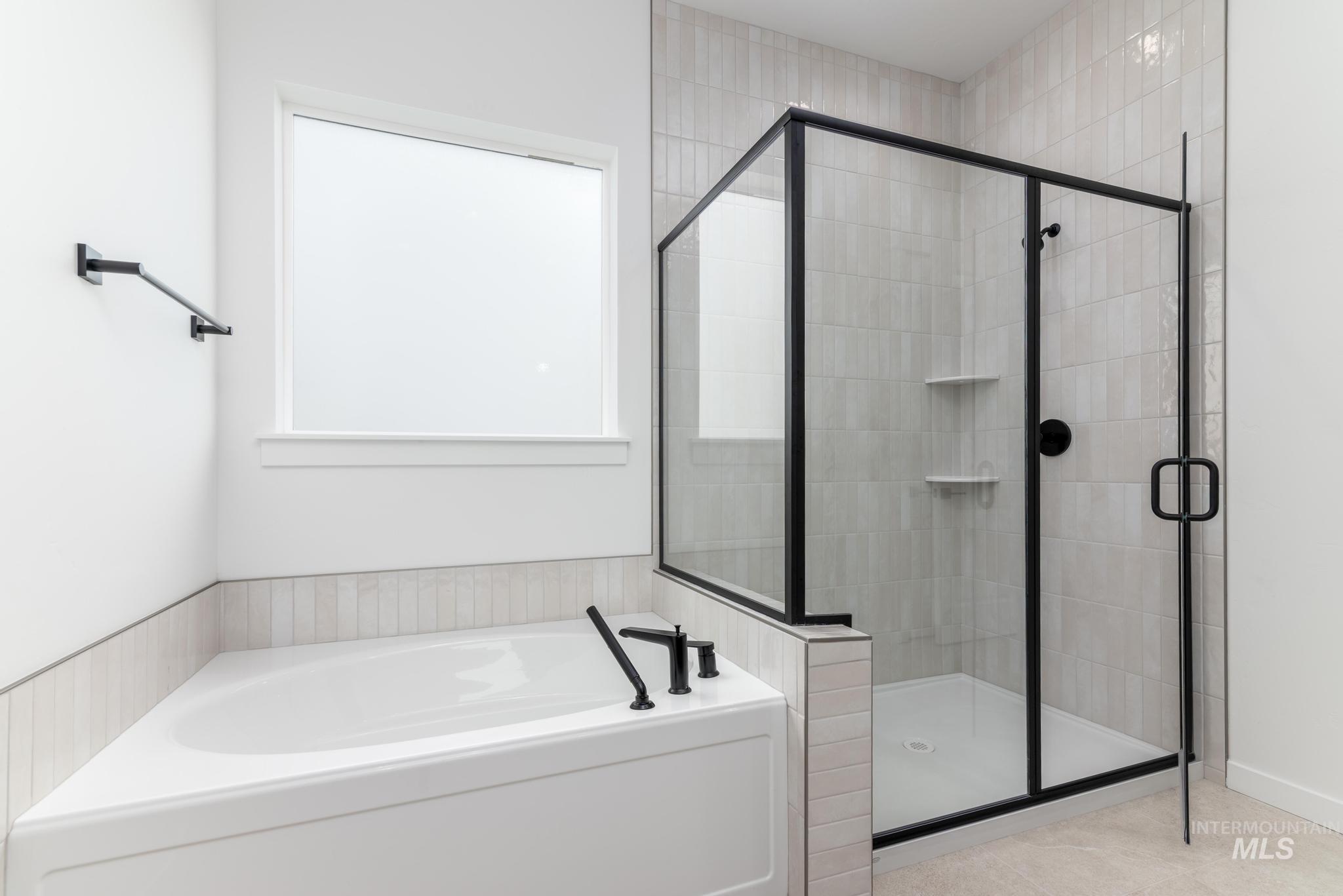 8459 S Country Wind Ave, Meridian, Idaho 83642, 3 Bedrooms, 2.5 Bathrooms, Residential For Sale, Price $659,000,MLS 98979872