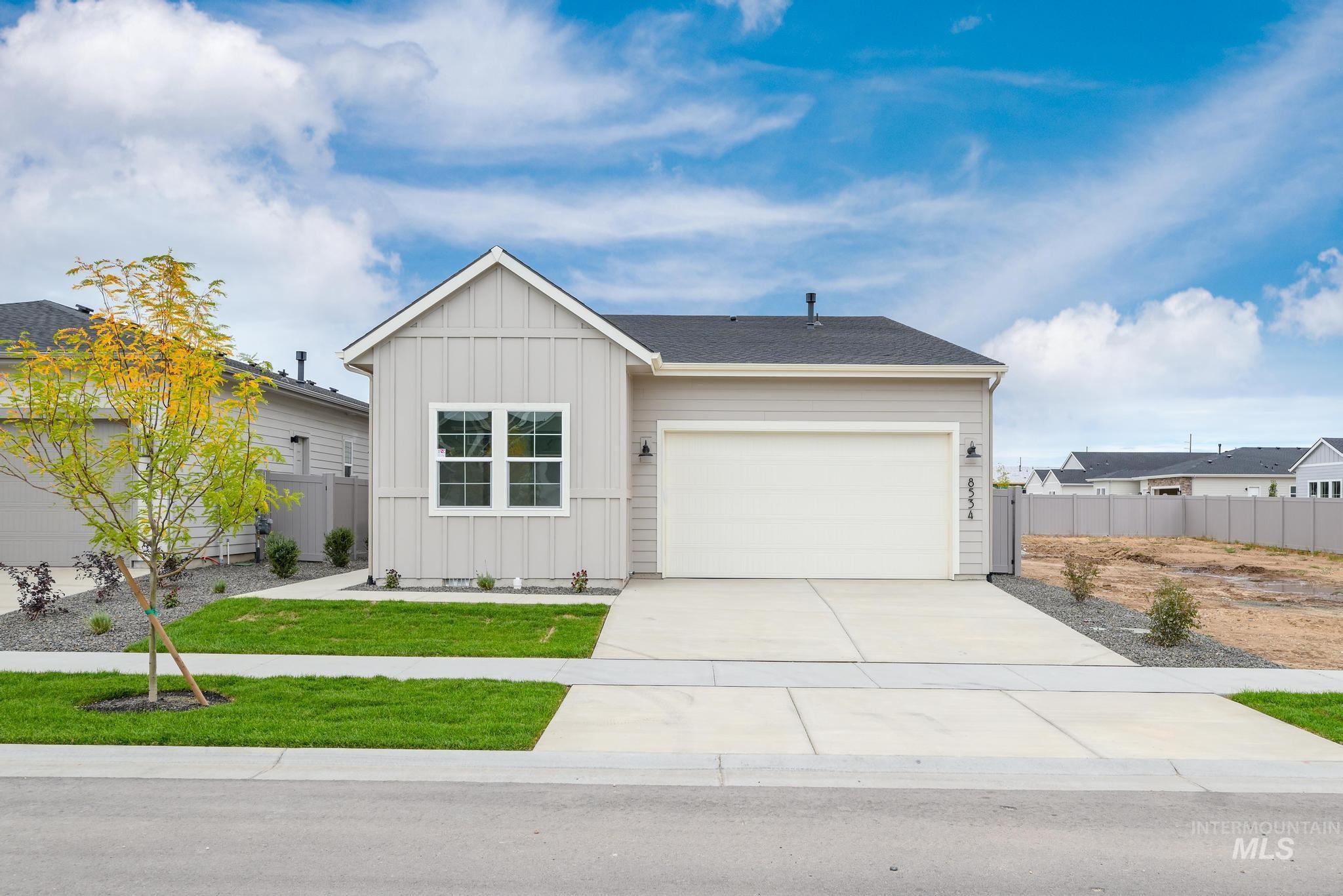 8534 W Stillmore St, Star, Idaho 83669, 2 Bedrooms, 2 Bathrooms, Residential For Sale, Price $519,000,MLS 98979874