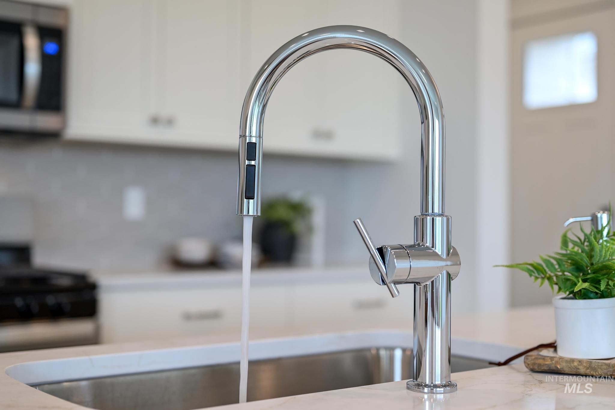 8534 W Stillmore St, Star, Idaho 83669, 2 Bedrooms, 2 Bathrooms, Residential For Sale, Price $519,000,MLS 98979874