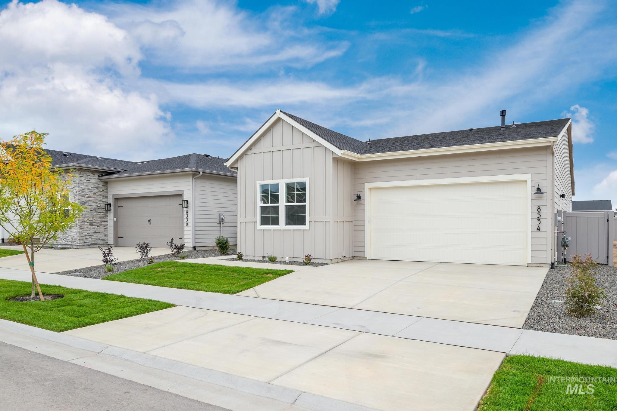 8534 W Stillmore St, Star, Idaho 83669, 2 Bedrooms, 2 Bathrooms, Residential For Sale, Price $519,000,MLS 98979874