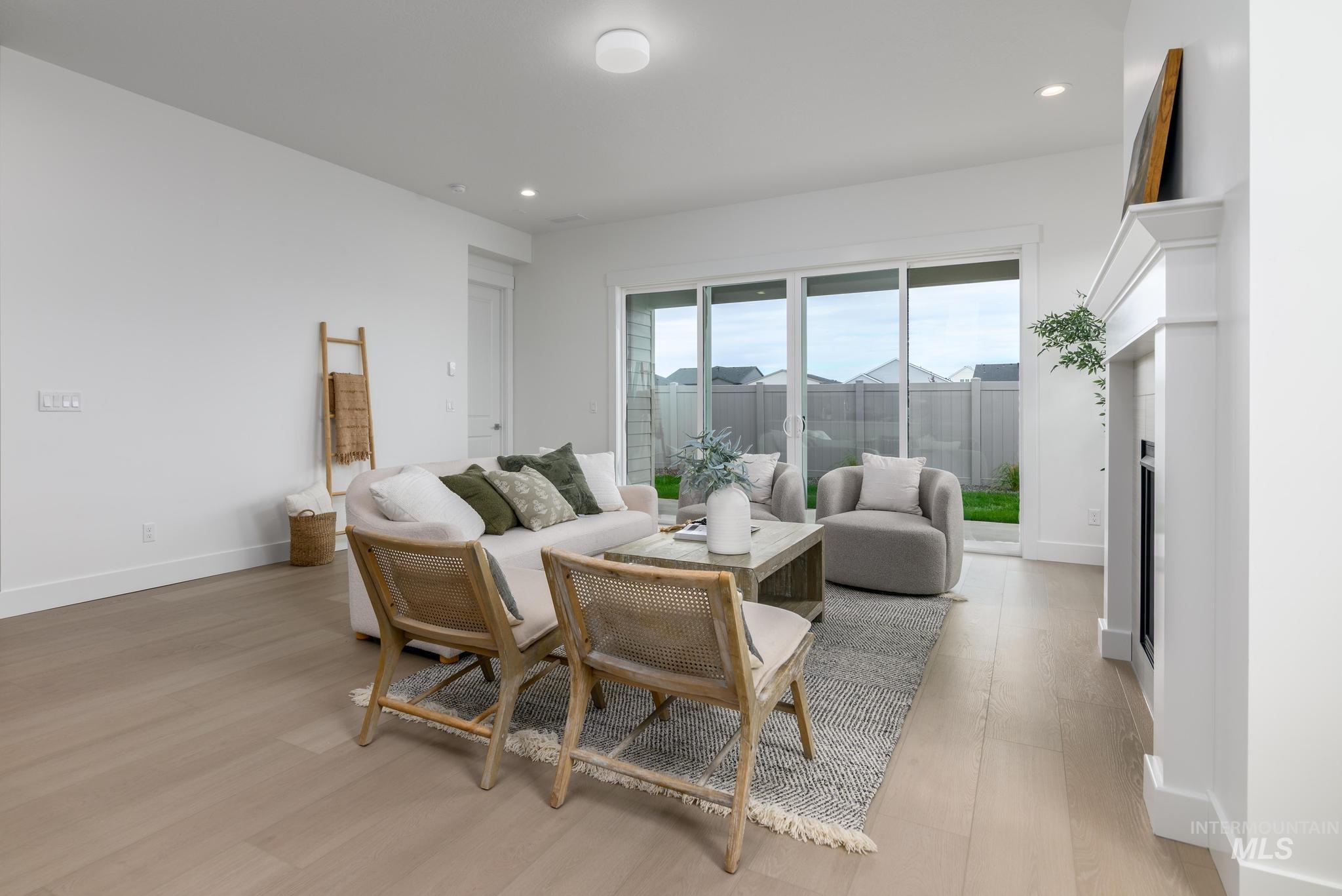 8534 W Stillmore St, Star, Idaho 83669, 2 Bedrooms, 2 Bathrooms, Residential For Sale, Price $519,000,MLS 98979874