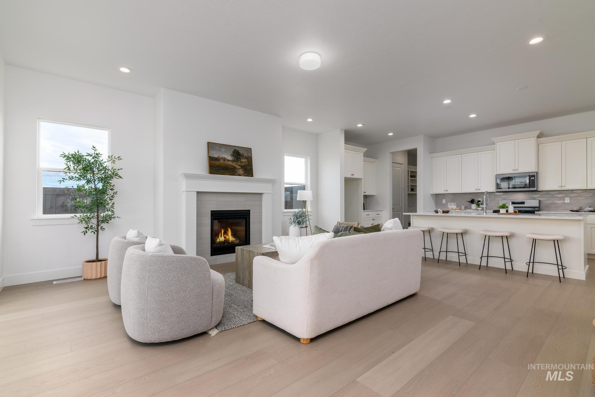 8534 W Stillmore St, Star, Idaho 83669, 2 Bedrooms, 2 Bathrooms, Residential For Sale, Price $519,000,MLS 98979874