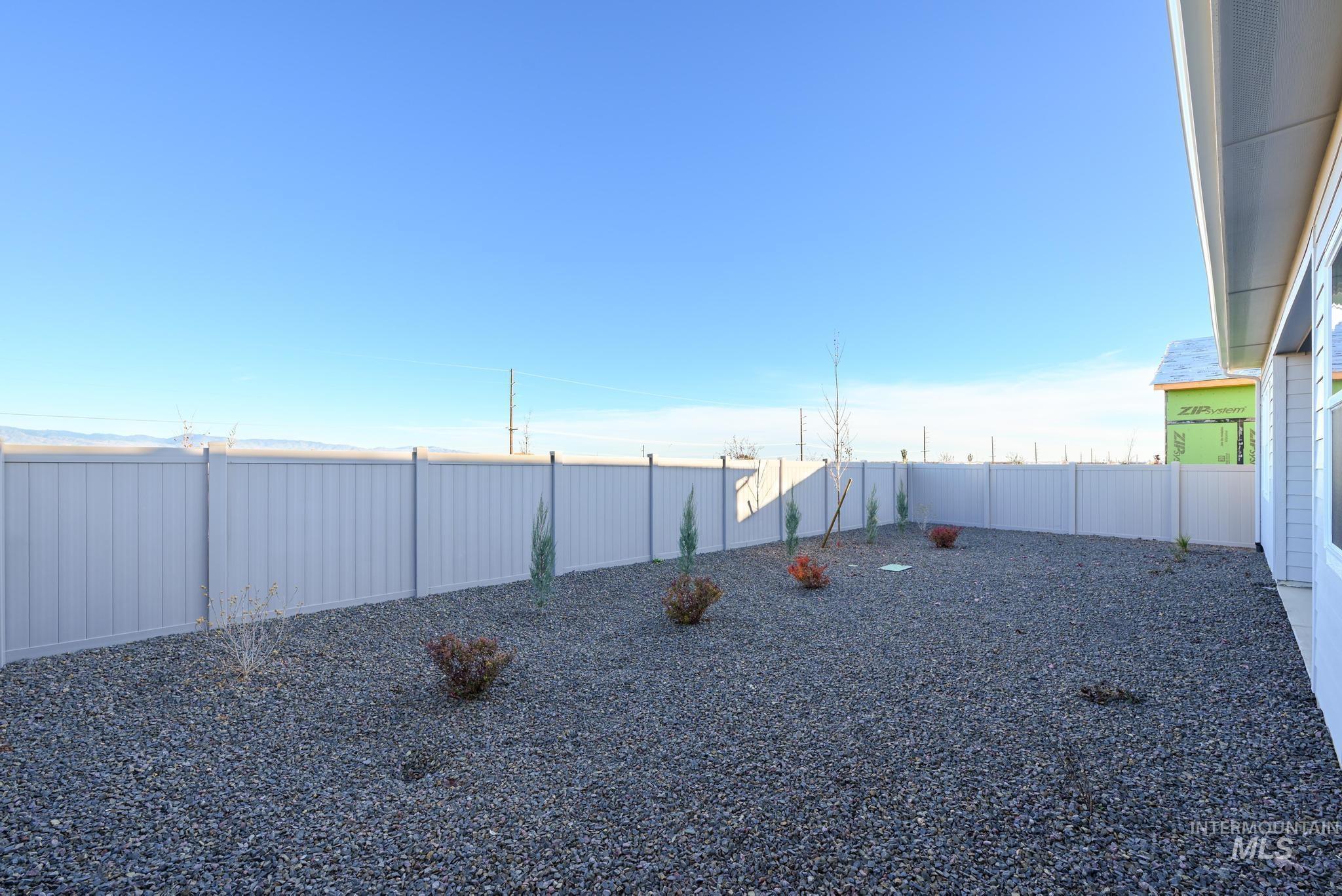 2568 N Leatherwood Ave, Star, Idaho 83669, 3 Bedrooms, 3 Bathrooms, Residential For Sale, Price $644,000,MLS 98979875