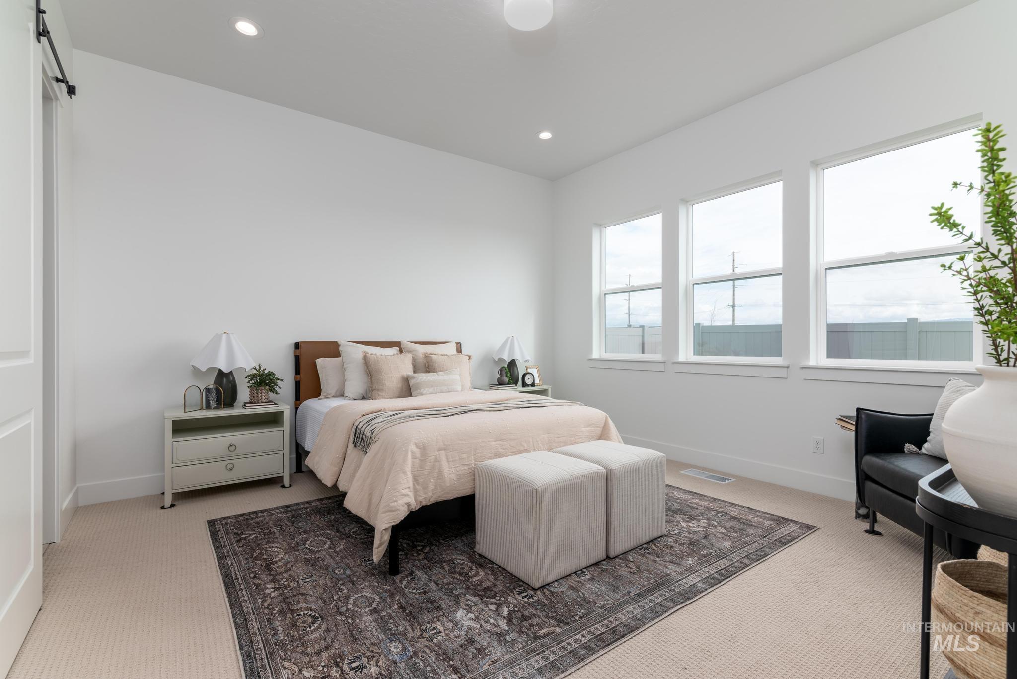 2604 N Leatherwood Ave., Star, Idaho 83669, 3 Bedrooms, 2.5 Bathrooms, Residential For Sale, Price $644,000,MLS 98979876