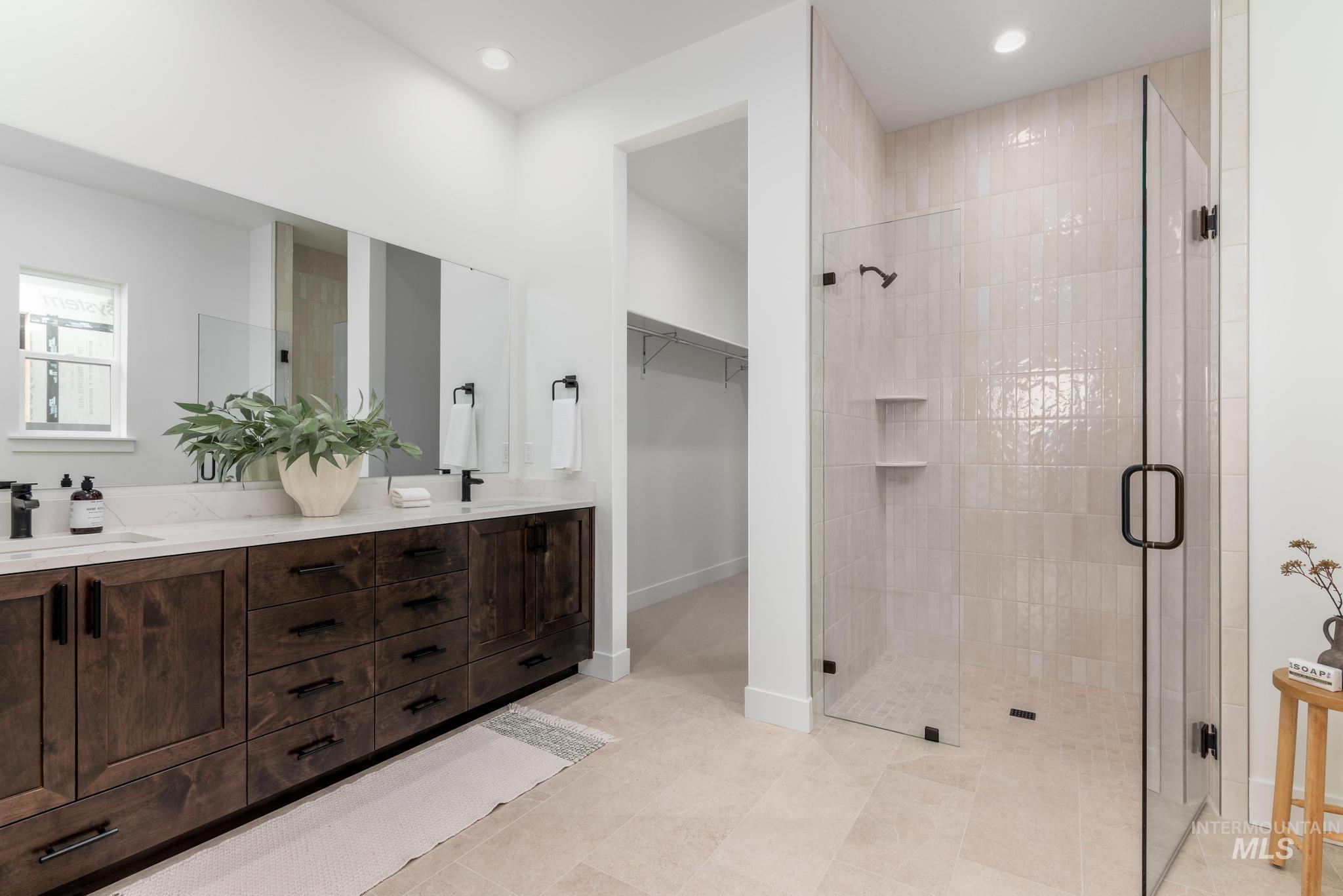 2604 N Leatherwood Ave., Star, Idaho 83669, 3 Bedrooms, 2.5 Bathrooms, Residential For Sale, Price $644,000,MLS 98979876