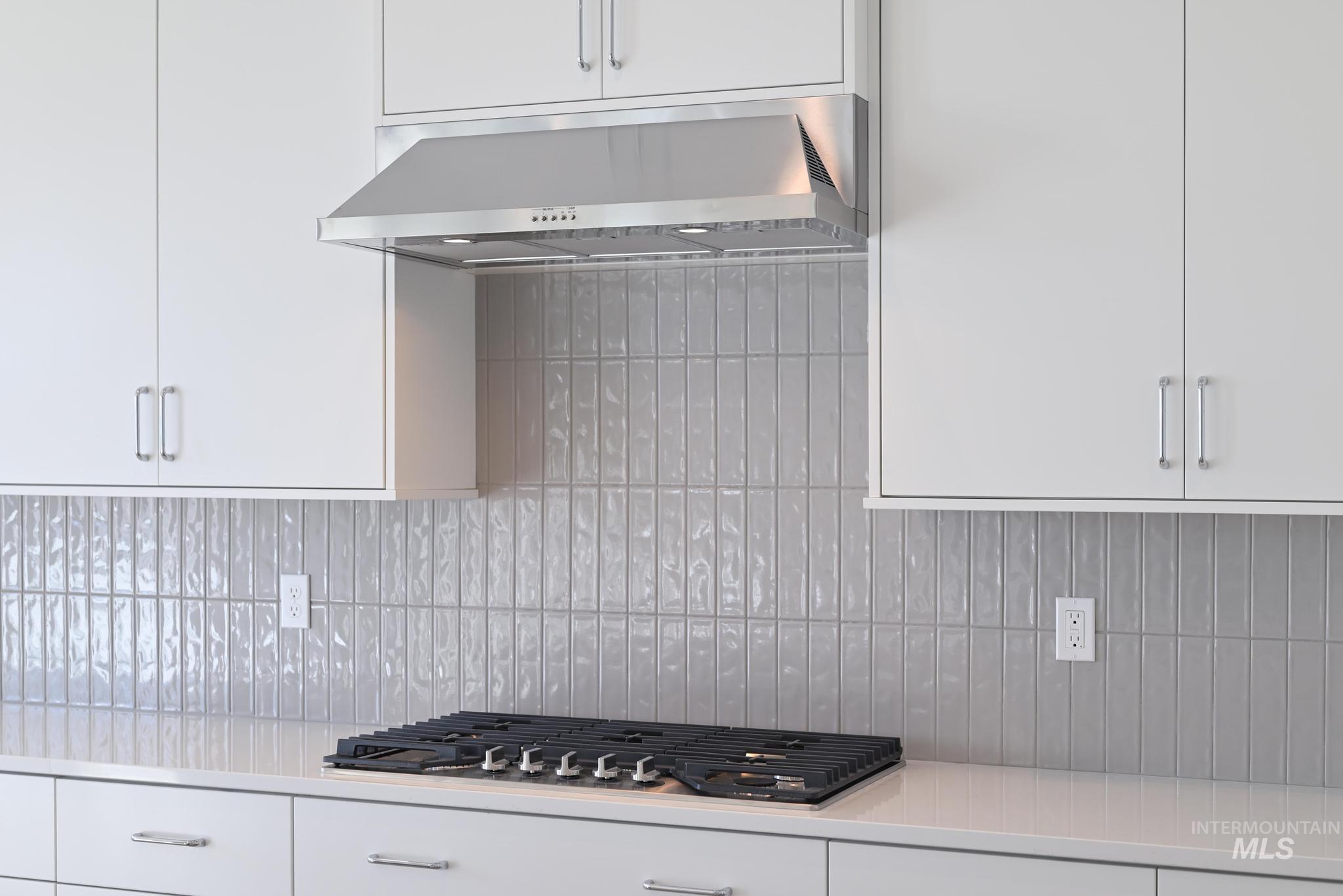 2616 N Leatherwood Ave, Star, Idaho 83669, 3 Bedrooms, 3 Bathrooms, Residential For Sale, Price $634,000,MLS 98979877