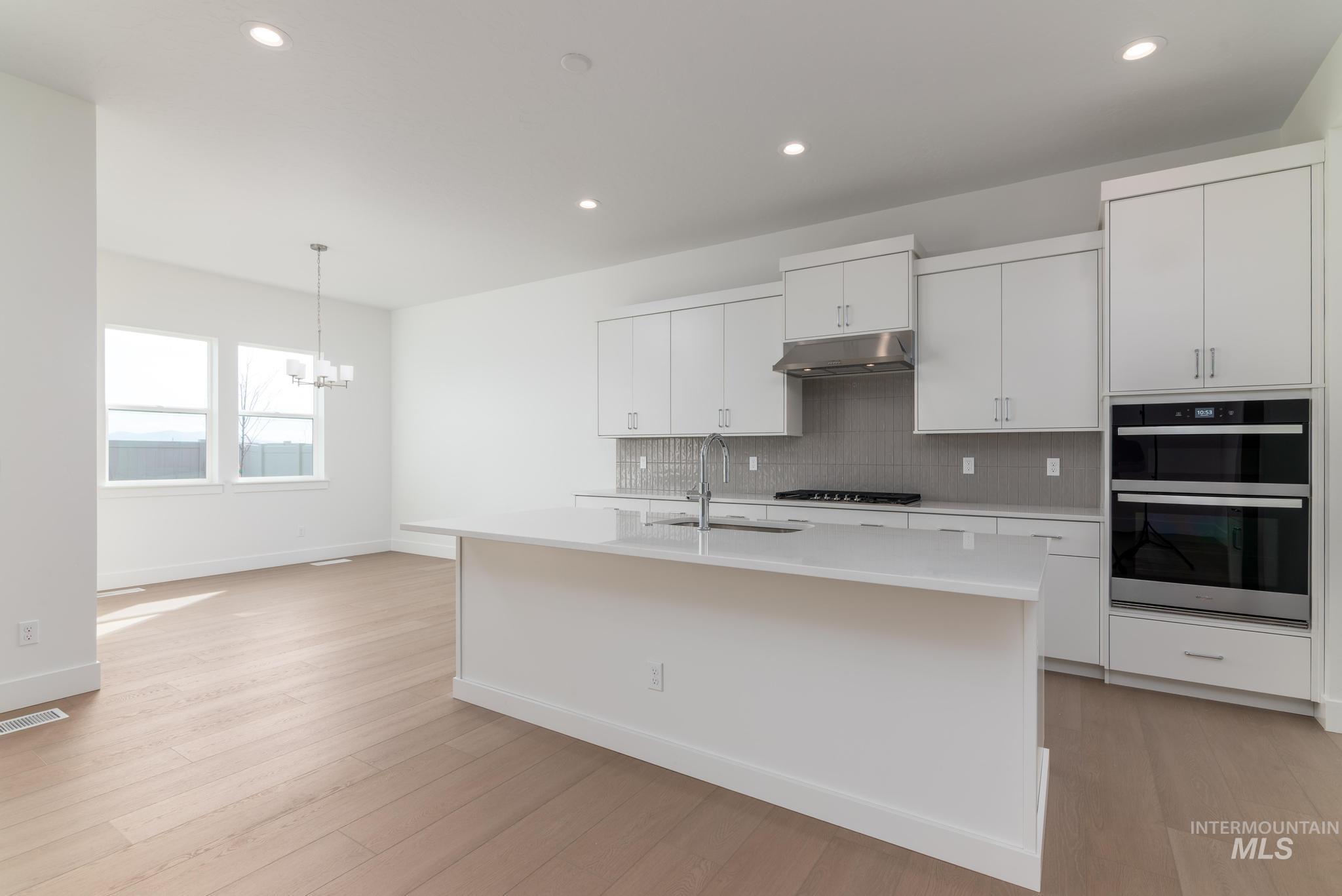 2616 N Leatherwood Ave, Star, Idaho 83669, 3 Bedrooms, 3 Bathrooms, Residential For Sale, Price $634,000,MLS 98979877