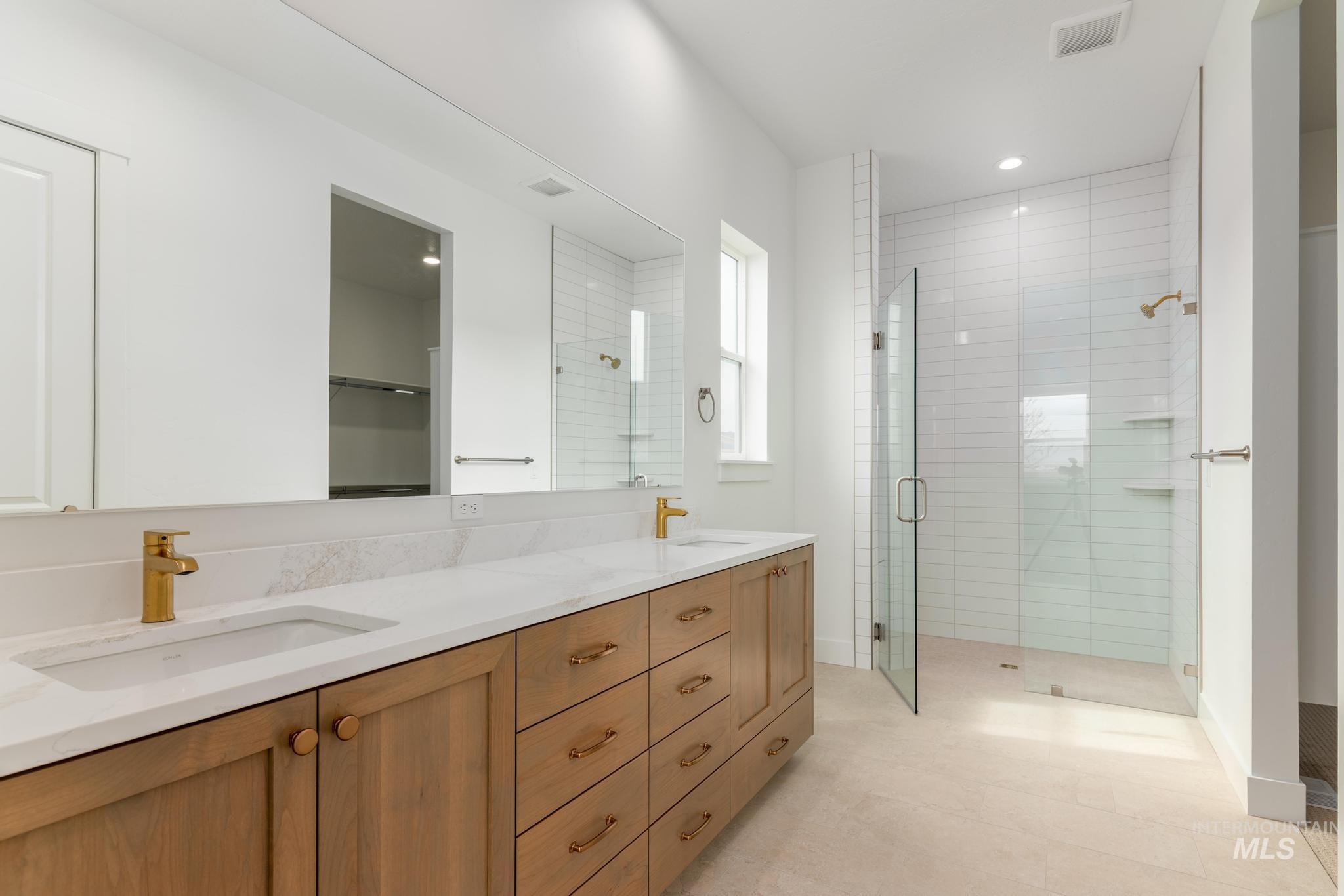 2716 N Leatherwood Pl, Star, Idaho 83669, 2 Bedrooms, 2.5 Bathrooms, Residential For Sale, Price $644,000,MLS 98979879