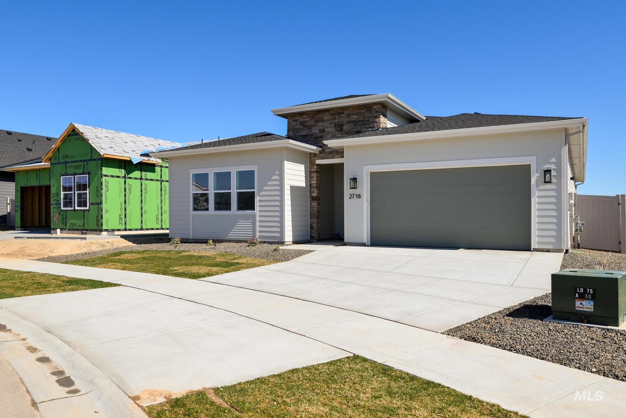 2716 N Leatherwood Pl, Star, Idaho 83669, 2 Bedrooms, 2.5 Bathrooms, Residential For Sale, Price $644,000,MLS 98979879