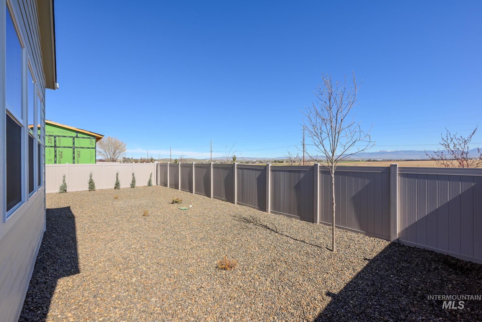 2716 N Leatherwood Pl, Star, Idaho 83669, 2 Bedrooms, 2.5 Bathrooms, Residential For Sale, Price $644,000,MLS 98979879