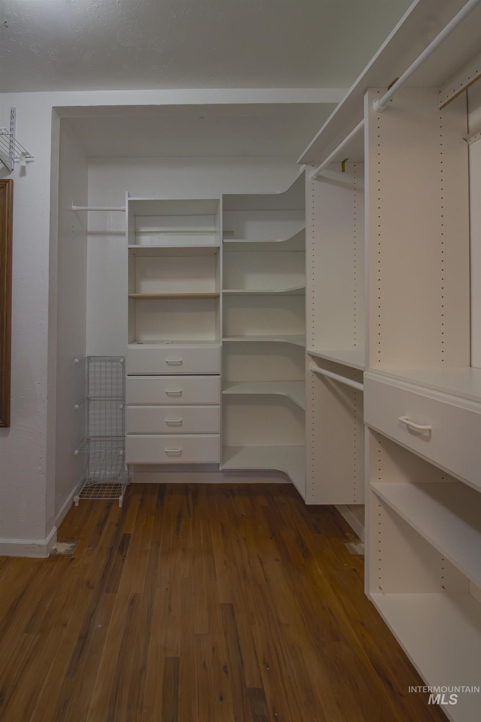 252 SE Boulevard, New Plymouth, Idaho 83655, 3 Bedrooms, 2 Bathrooms, Residential For Sale, Price $595,000,MLS 98979880