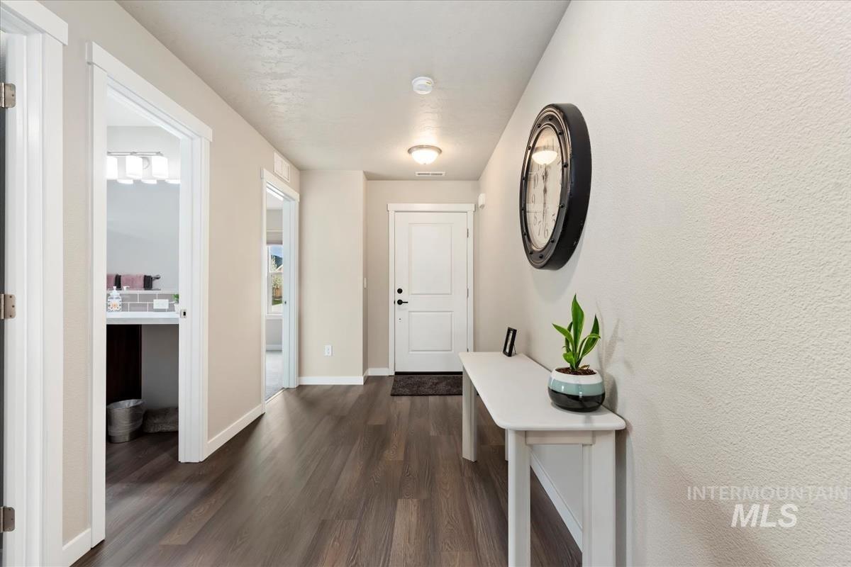 3123 N Greengate Way, Star, Idaho 83669, 3 Bedrooms, 2 Bathrooms, Residential For Sale, Price $579,650, 98979882