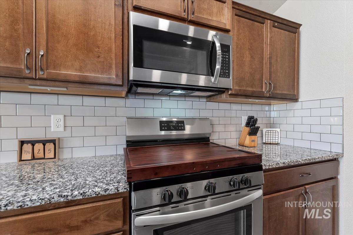 3123 N Greengate Way, Star, Idaho 83669, 3 Bedrooms, 2 Bathrooms, Residential For Sale, Price $579,650, 98979882