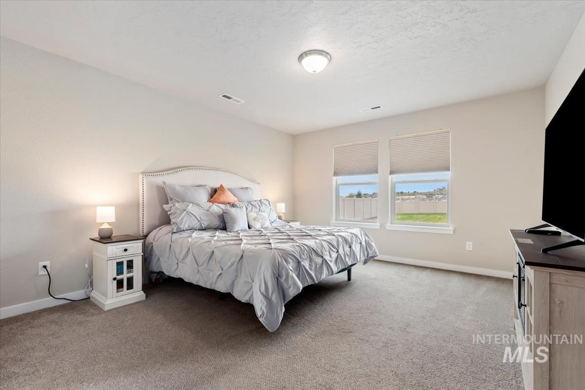 3123 N Greengate Way, Star, Idaho 83669, 3 Bedrooms, 2 Bathrooms, Residential For Sale, Price $567,999, 98979882