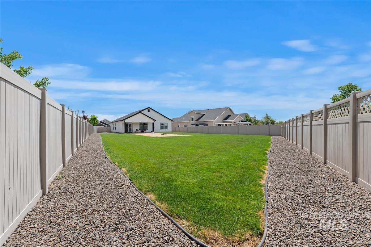 3123 N Greengate Way, Star, Idaho 83669, 3 Bedrooms, 2 Bathrooms, Residential For Sale, Price $567,999, 98979882