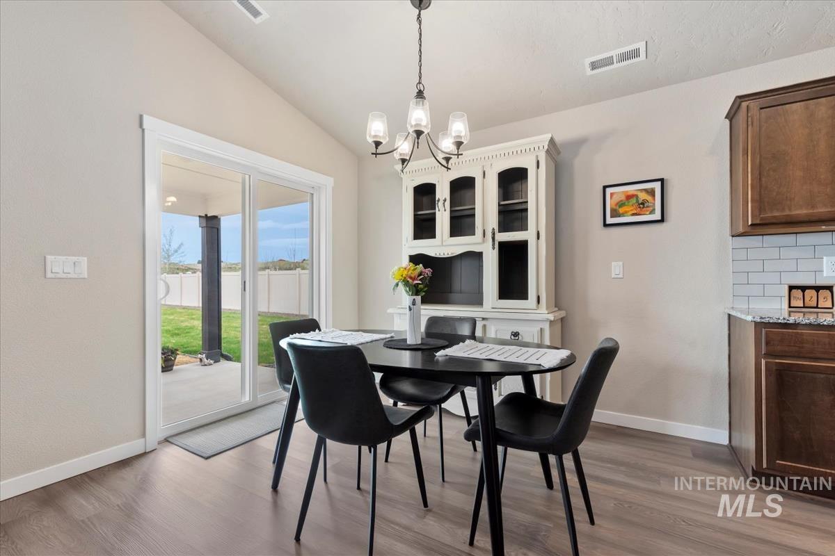 3123 N Greengate Way, Star, Idaho 83669, 3 Bedrooms, 2 Bathrooms, Residential For Sale, Price $579,650, 98979882