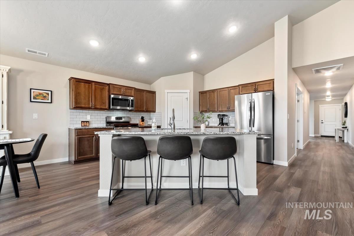 3123 N Greengate Way, Star, Idaho 83669, 3 Bedrooms, 2 Bathrooms, Residential For Sale, Price $579,650, 98979882