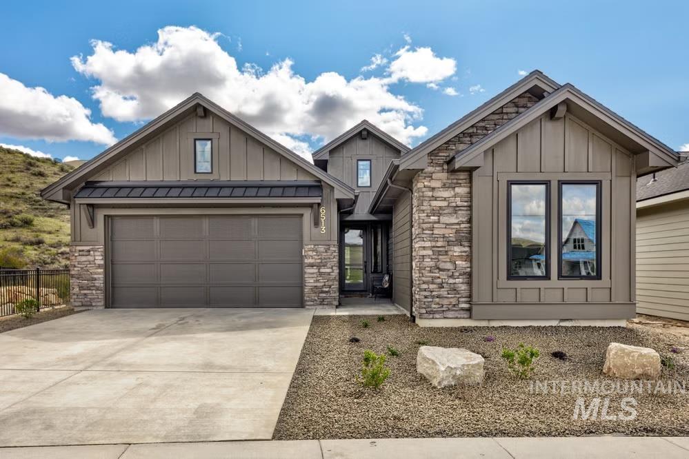 2135 E Sweet Pearl, Kuna, Idaho 83634, 3 Bedrooms, 2 Bathrooms, Residential For Sale, Price $539,880, 98979887