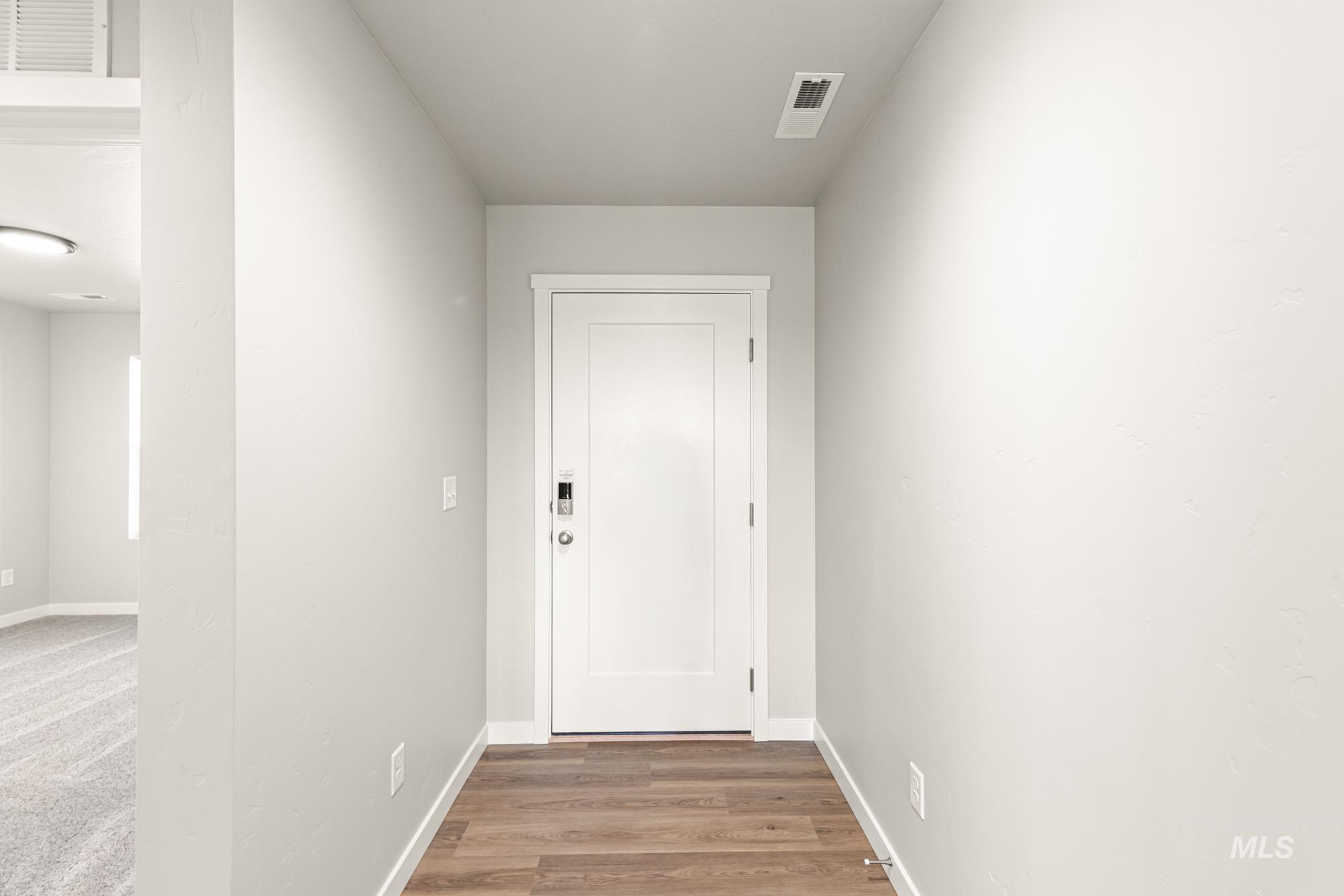 7080 E Marble Springs Dr, Nampa, Idaho 83687, 3 Bedrooms, 2 Bathrooms, Residential For Sale, Price $435,990, 98979891