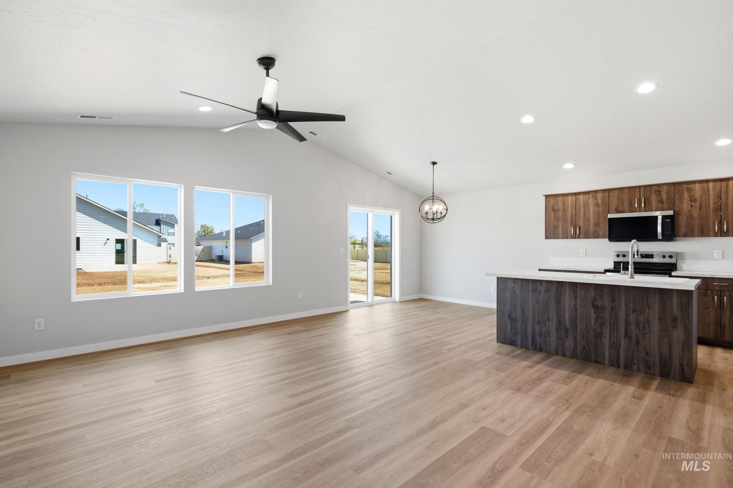 7080 E Marble Springs Dr, Nampa, Idaho 83687, 3 Bedrooms, 2 Bathrooms, Residential For Sale, Price $435,990, 98979891