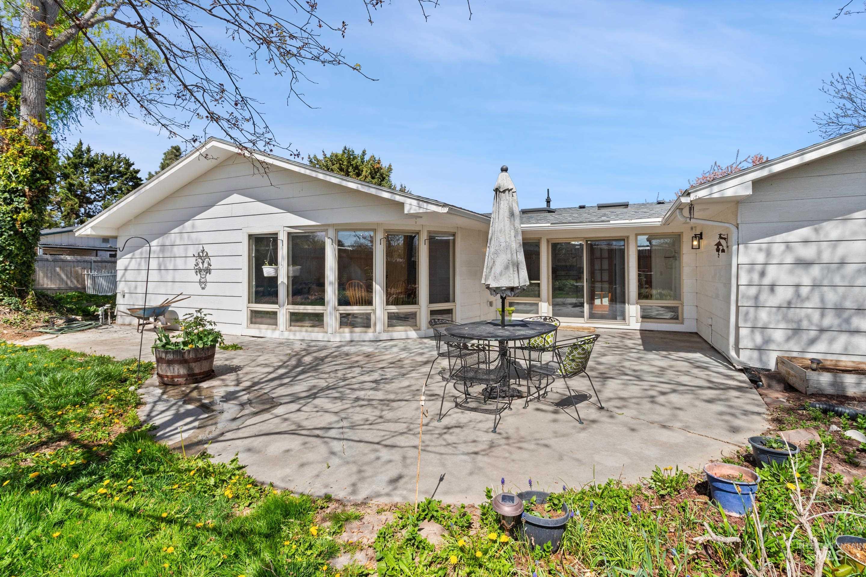 711 W Elm, Caldwell, Idaho 83605, 4 Bedrooms, 3 Bathrooms, Residential For Sale, Price $484,900, 98979892
