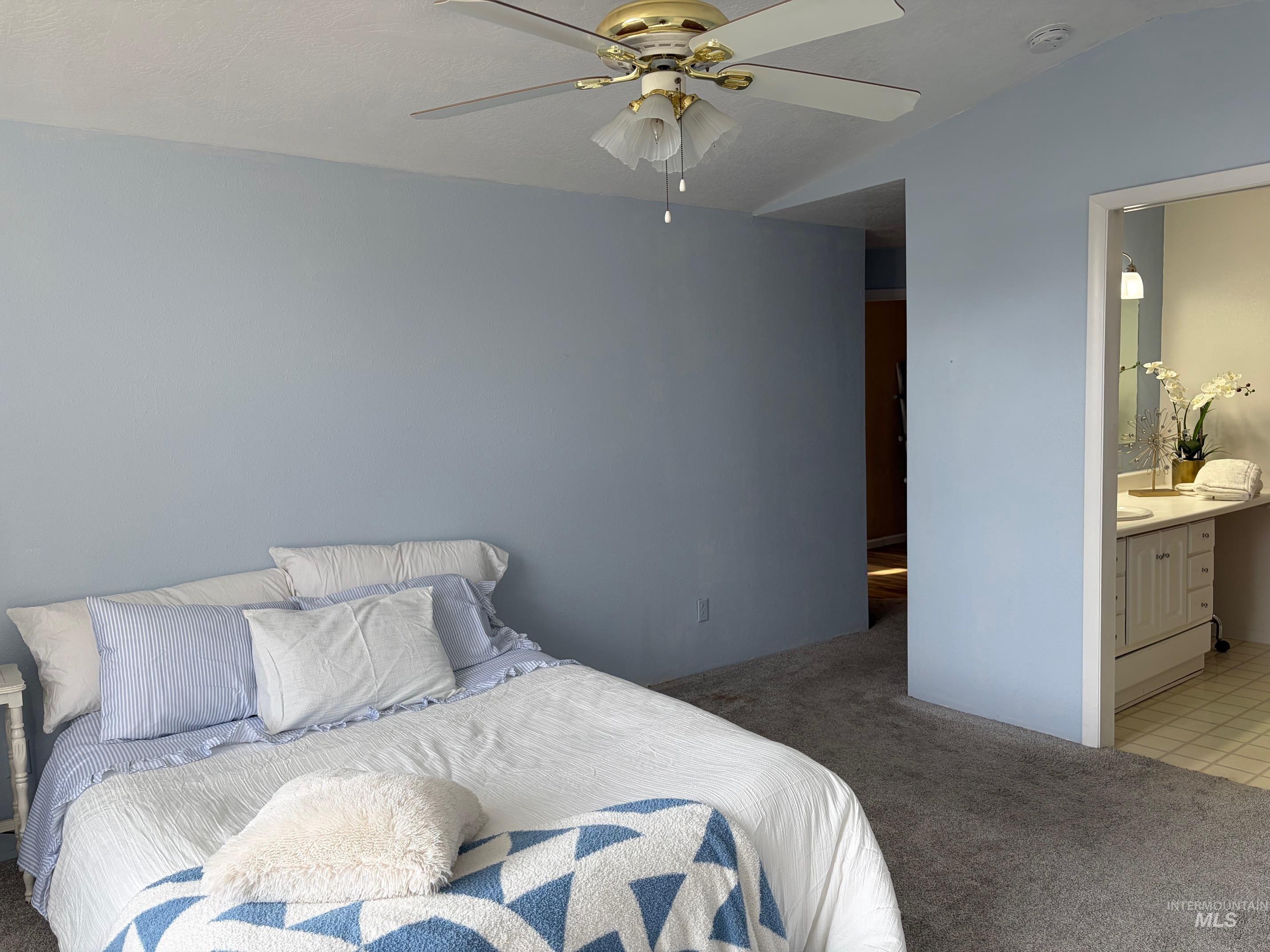 711 W Elm, Caldwell, Idaho 83605, 4 Bedrooms, 3 Bathrooms, Residential For Sale, Price $485,900, 98979892