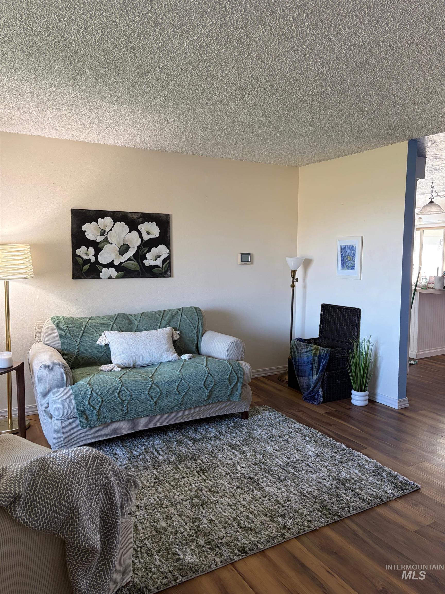 711 W Elm, Caldwell, Idaho 83605, 4 Bedrooms, 3 Bathrooms, Residential For Sale, Price $485,900, 98979892